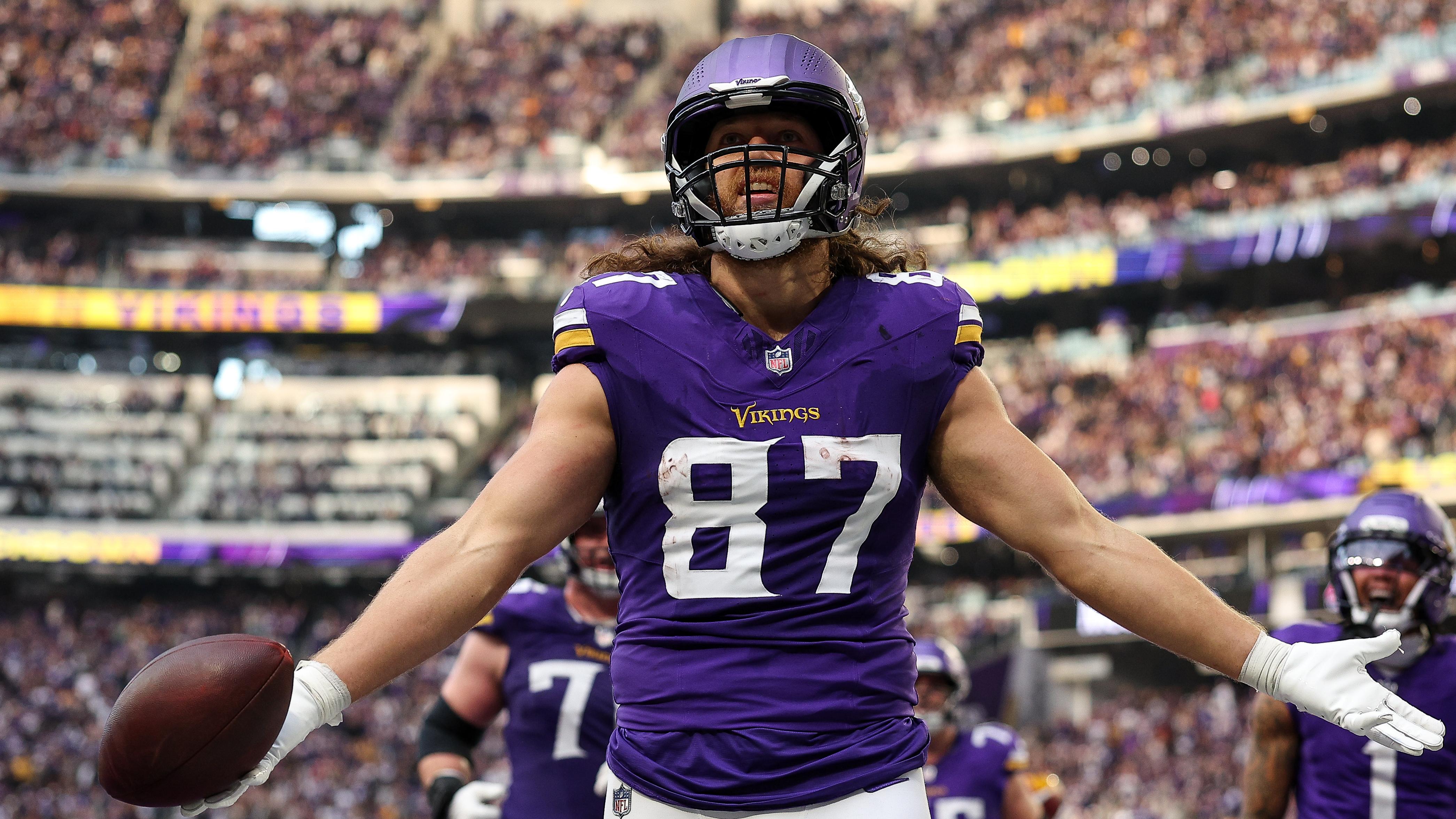 Commanders Vikings Football