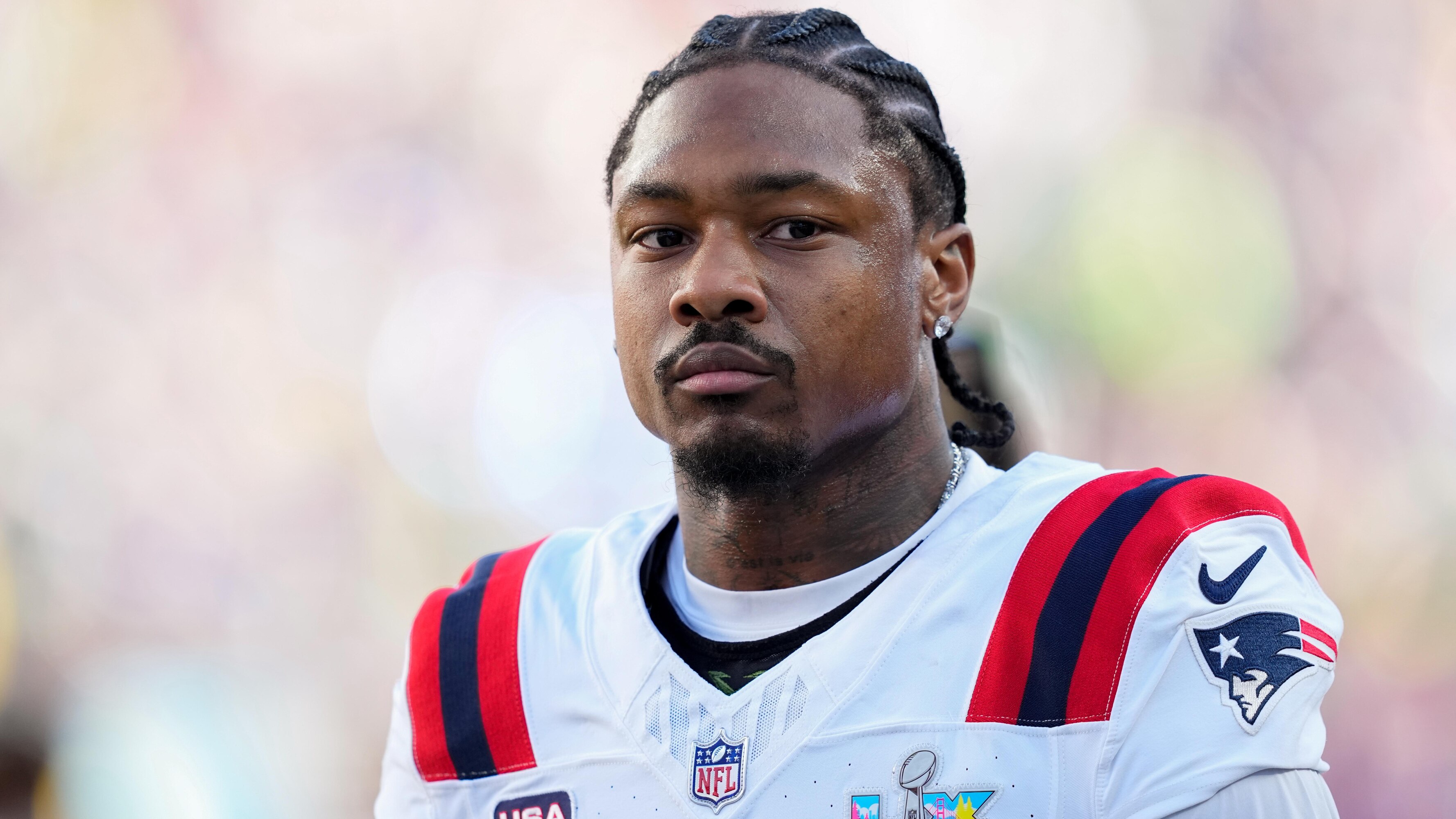 Stefon Diggs Reportedly Released by Patriots, WR Thanks NE For 'Hell of ...