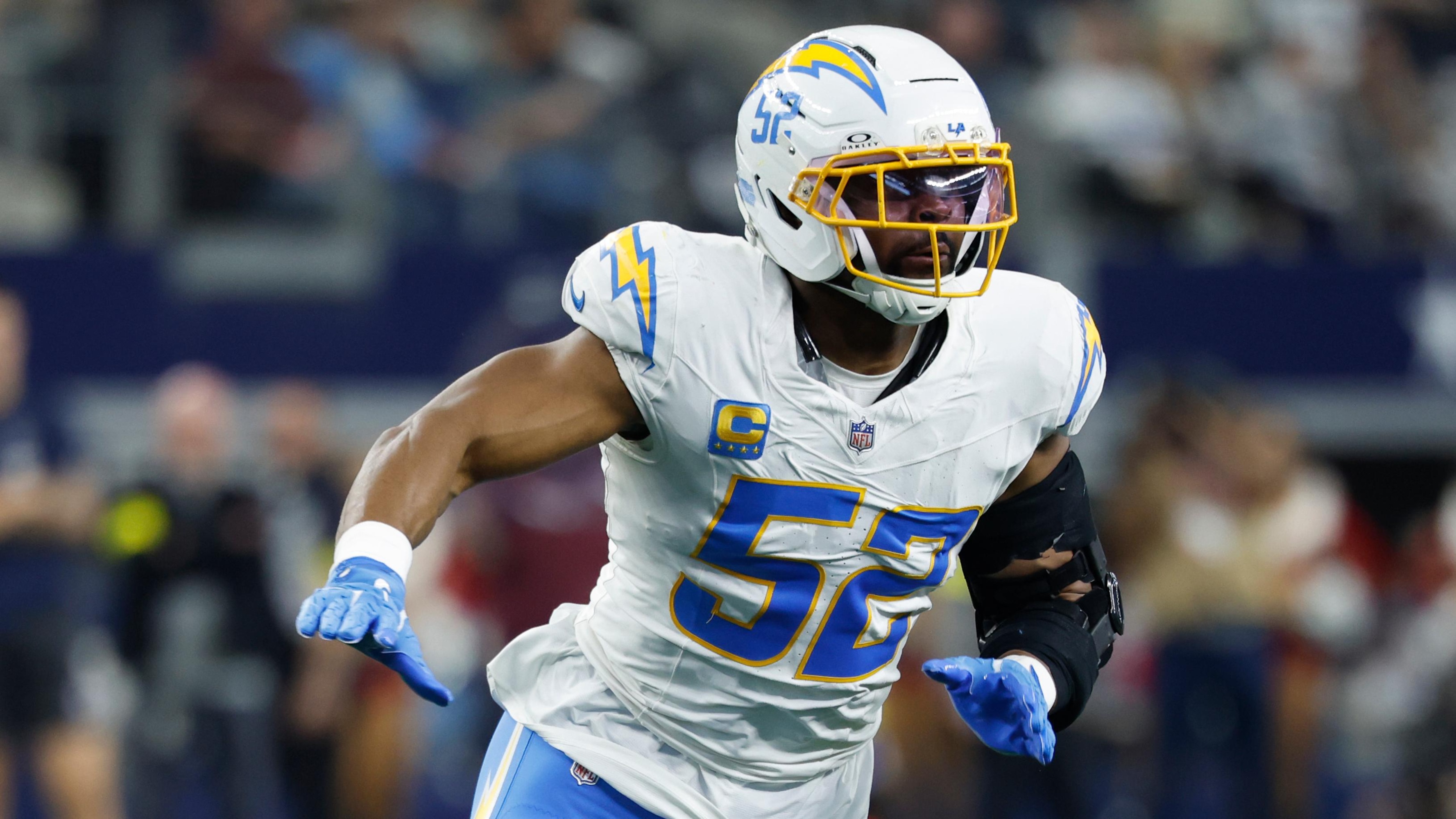 Khalil Mack, Chargers Reportedly Agree to Contract in NFL Free Agency Amid Retirement Rumors