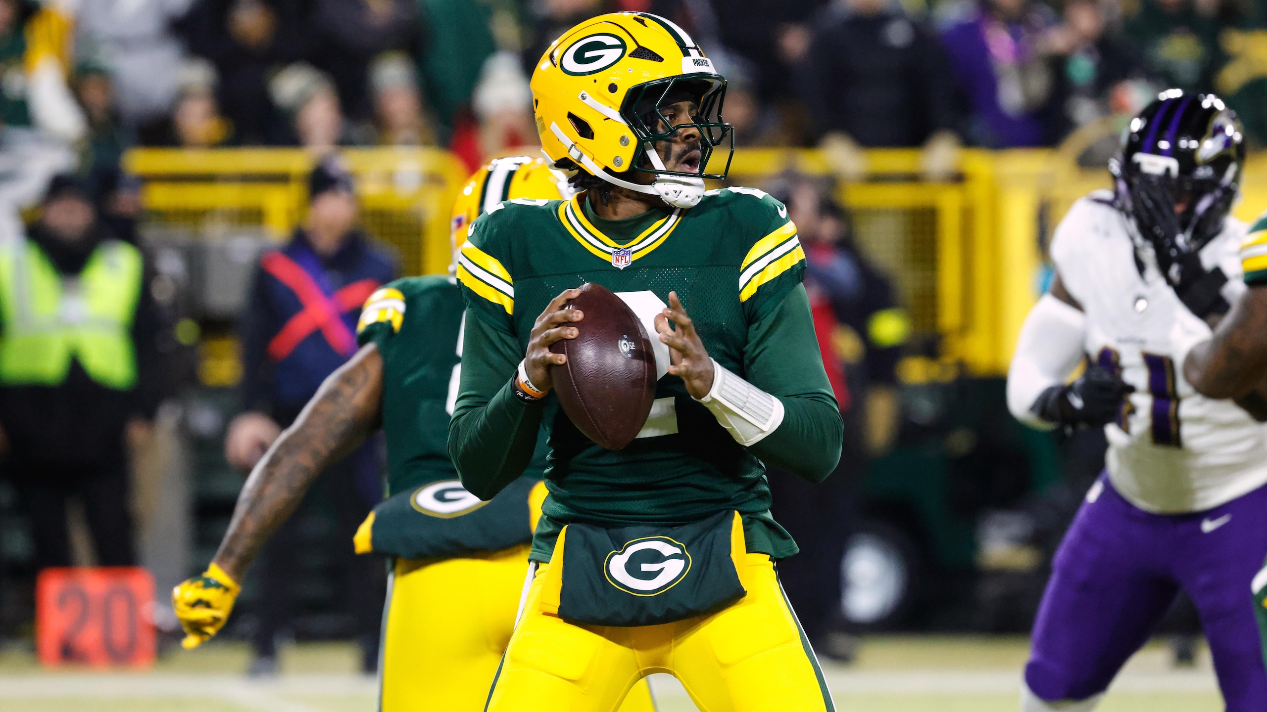 Ravens Packers Football