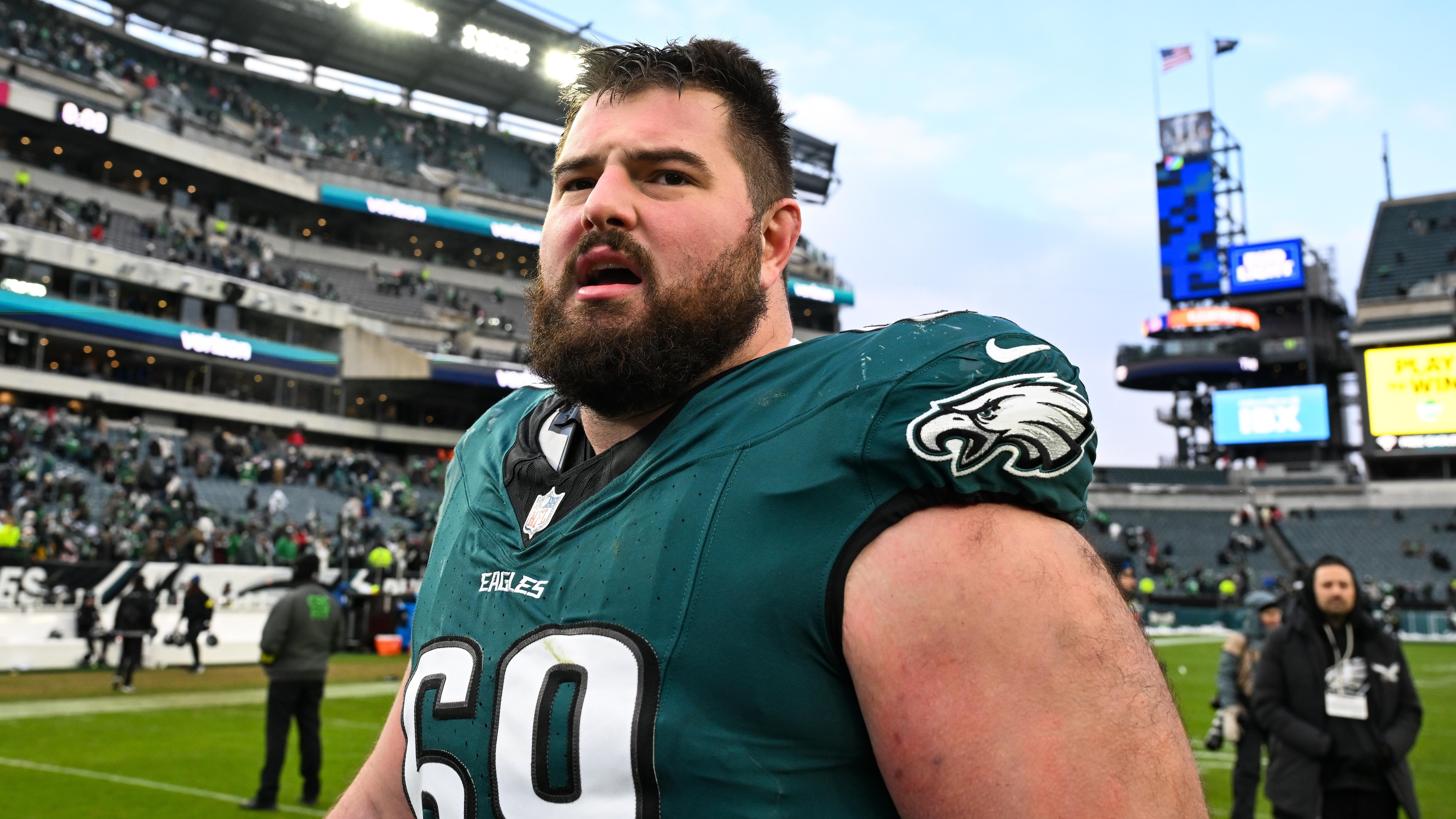 Raiders Eagles Football