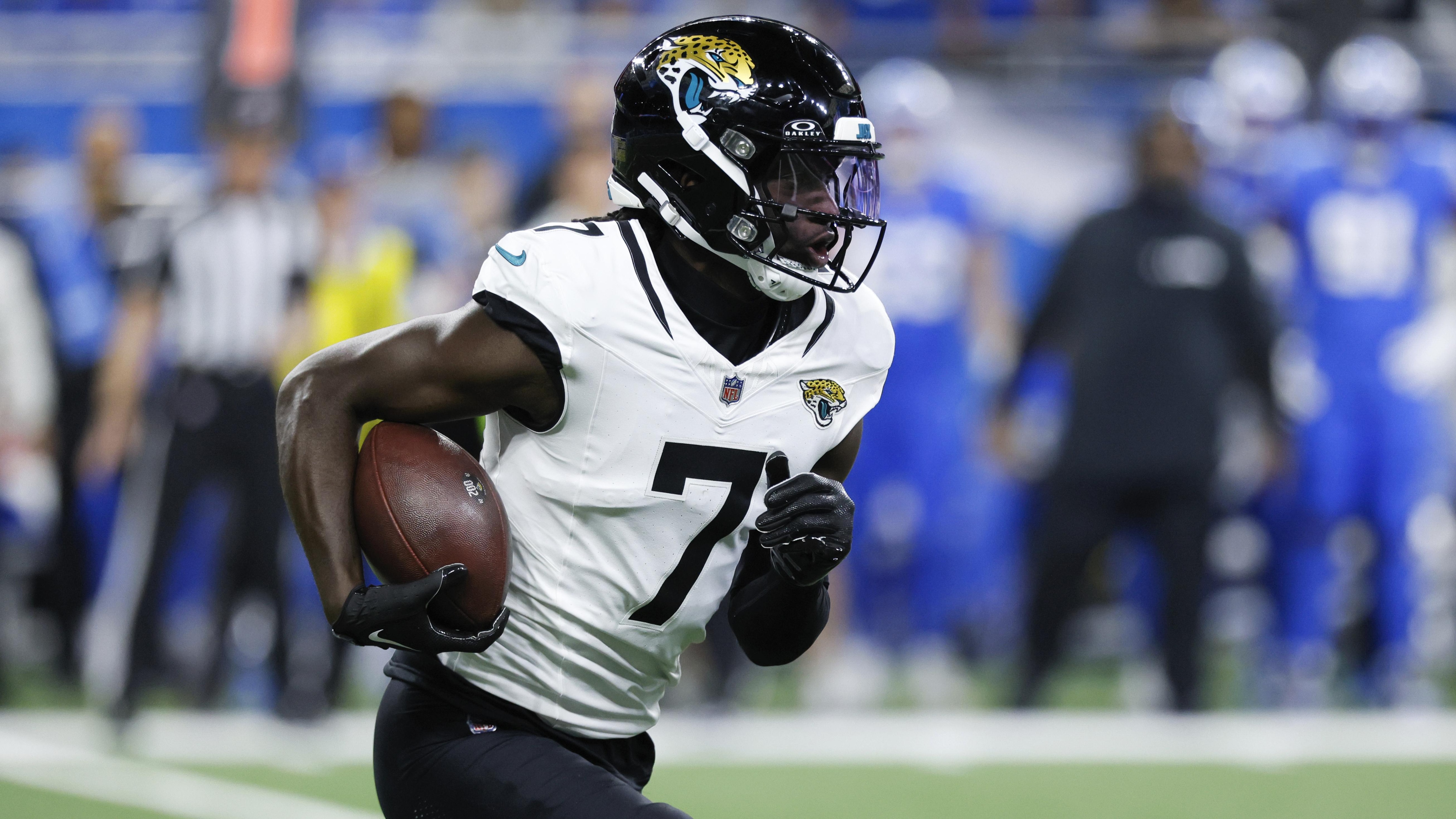 Jaguars Lions Football