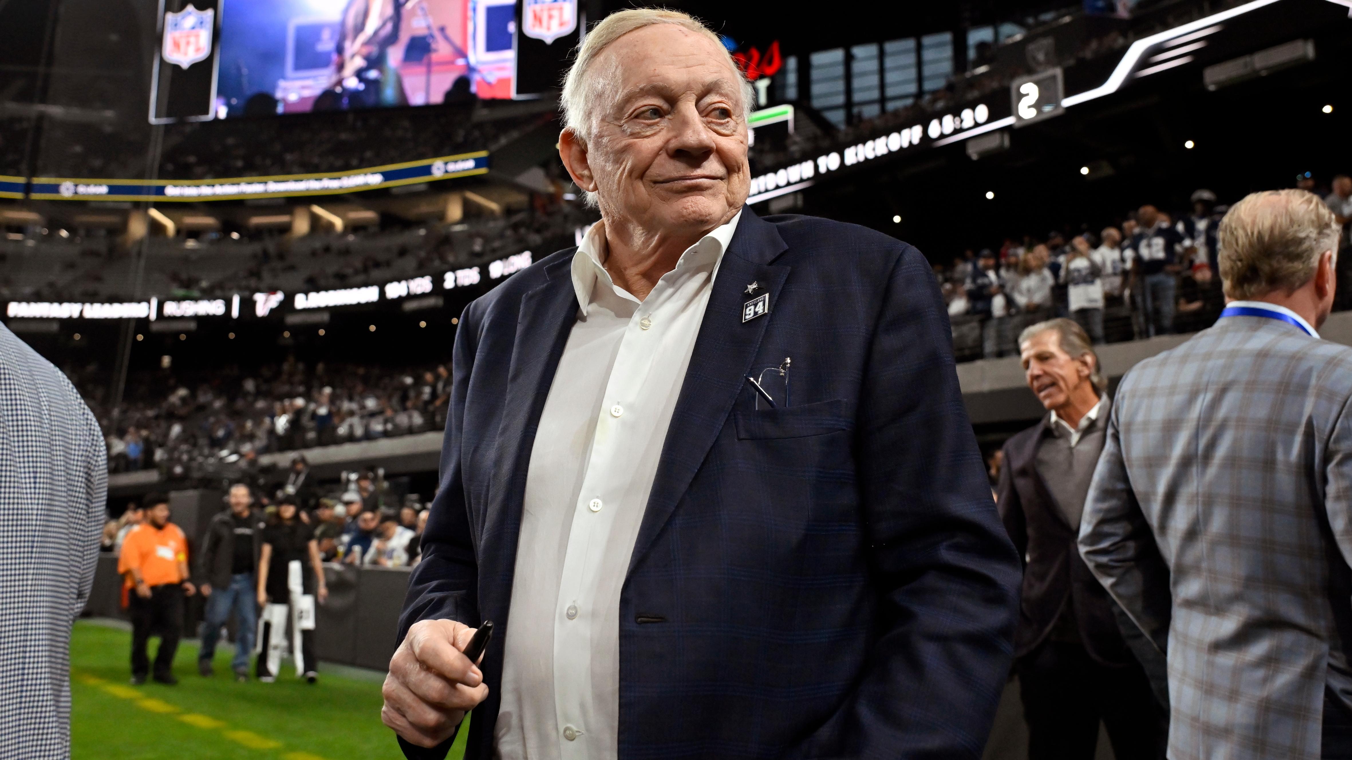 Cowboys Raiders Football