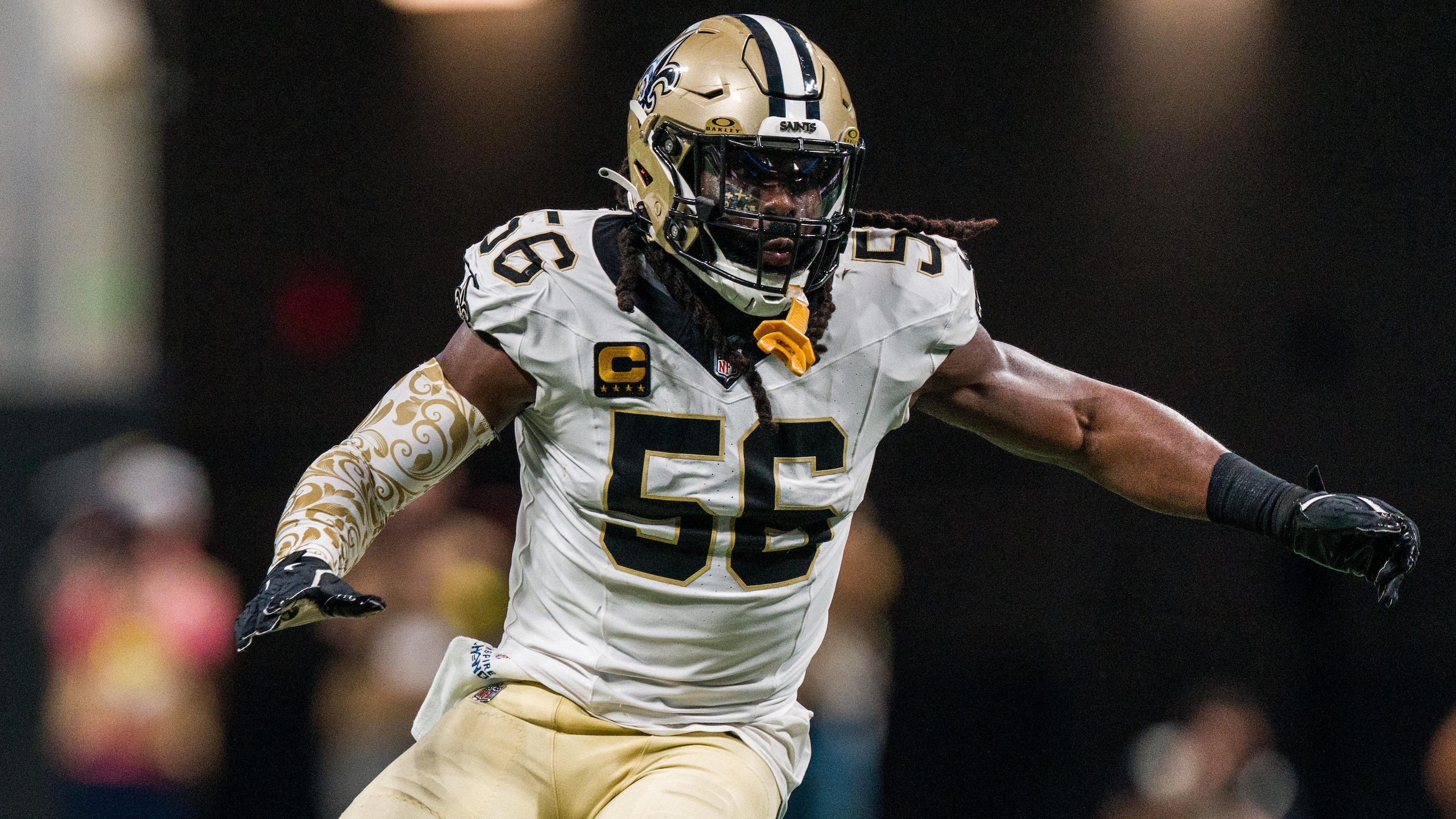 Jets-Dolphins Trade Football