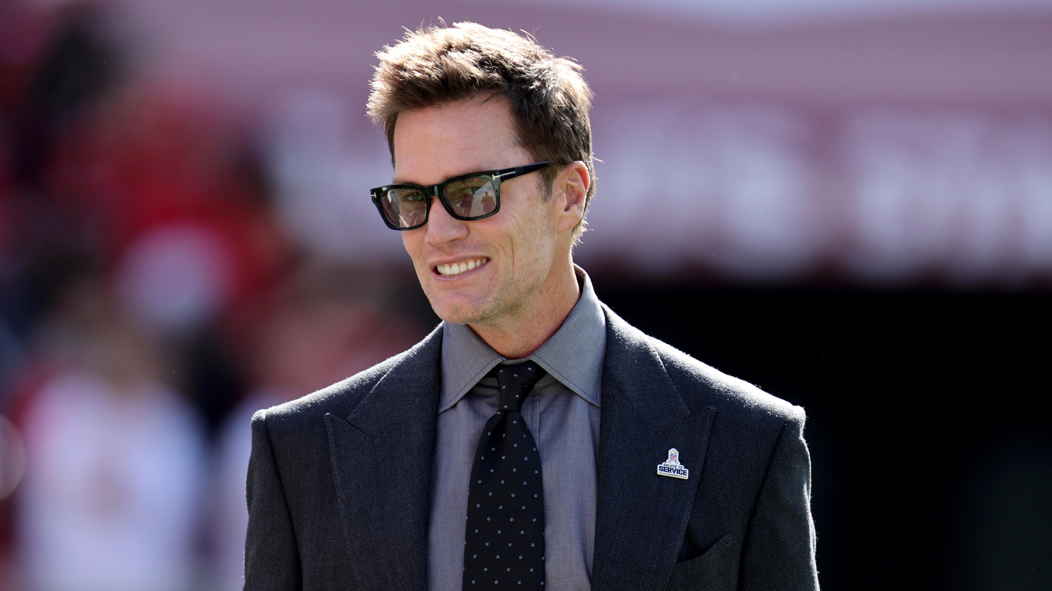 Watch Tom Brady Juke Defender, Throw TD to Stefon Diggs in Video From Fanatics Flag Football Classic