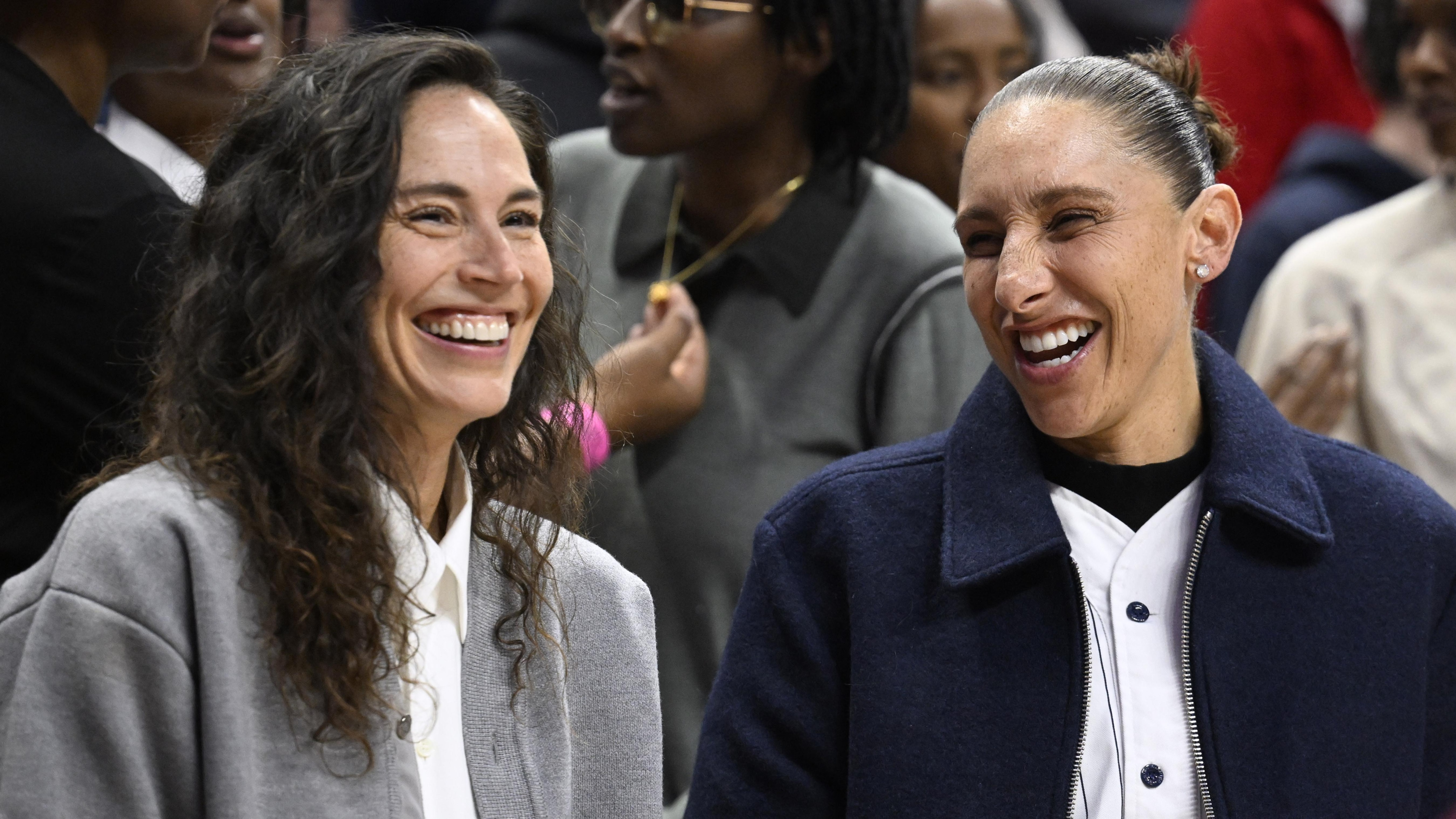 UConn Auriemma Wins Record Basketball