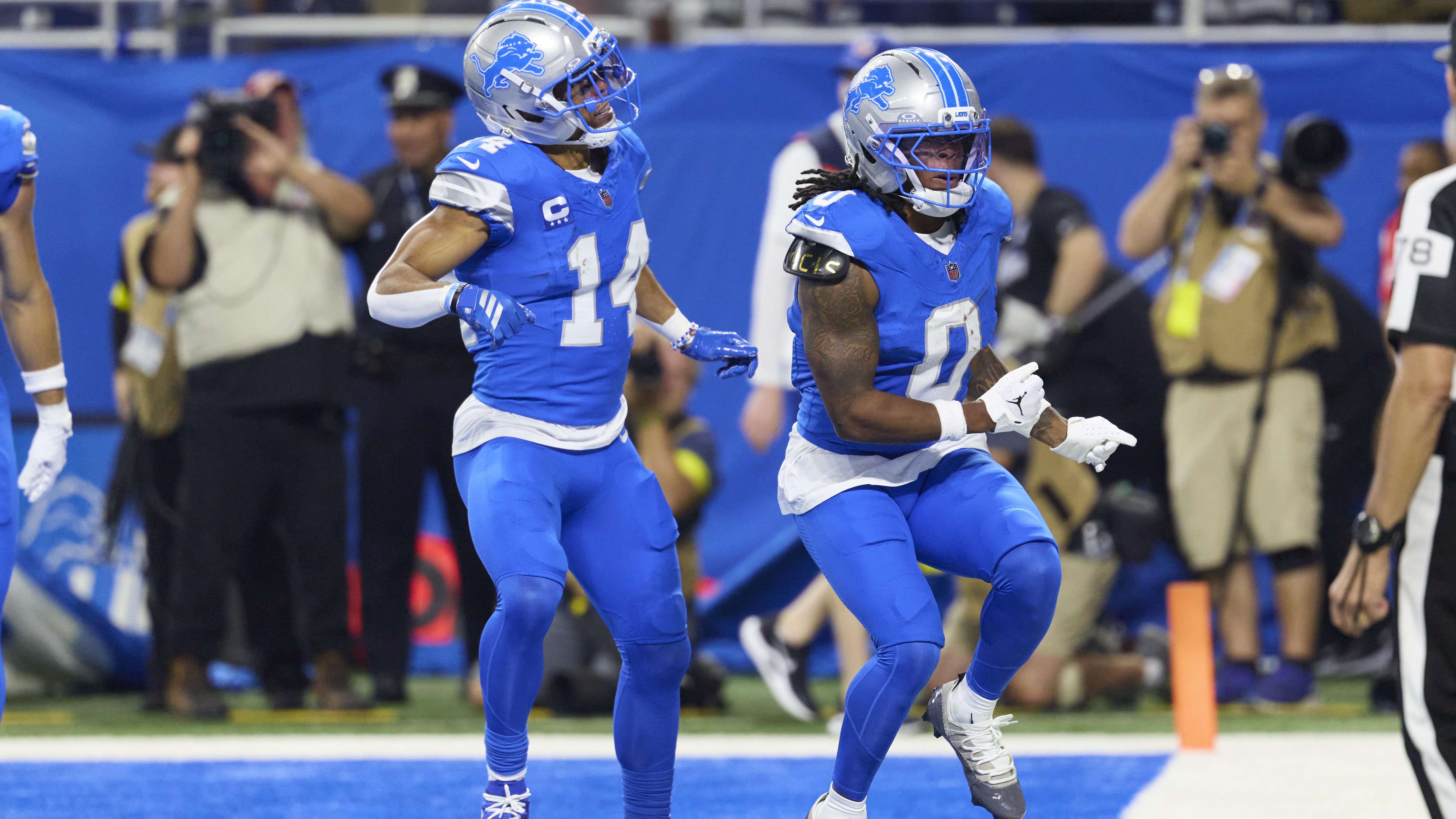 Bears Lions Football