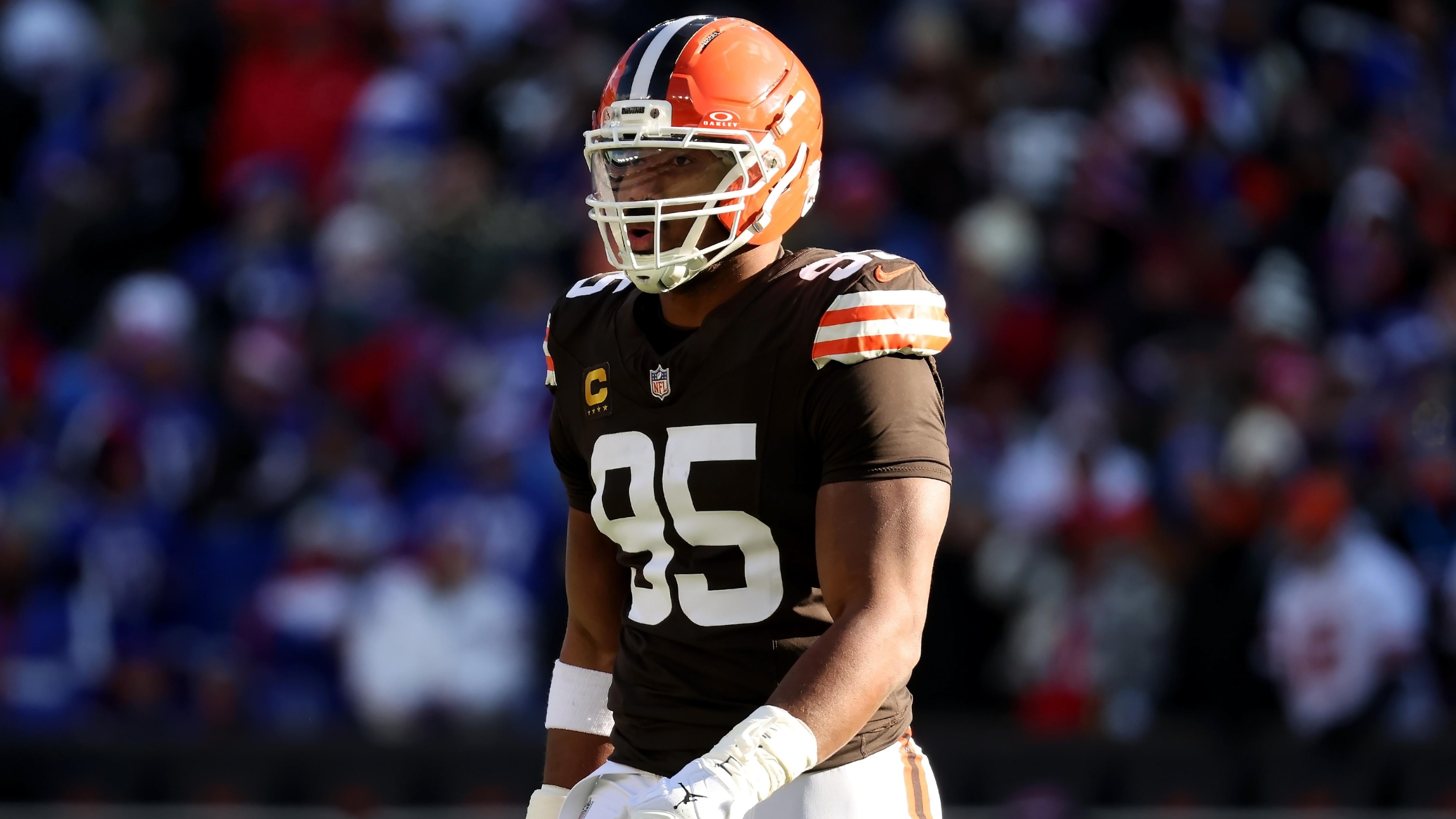 New Myles Garrett Trade Landing Spots as Reworked Browns Contract Fuels Speculation