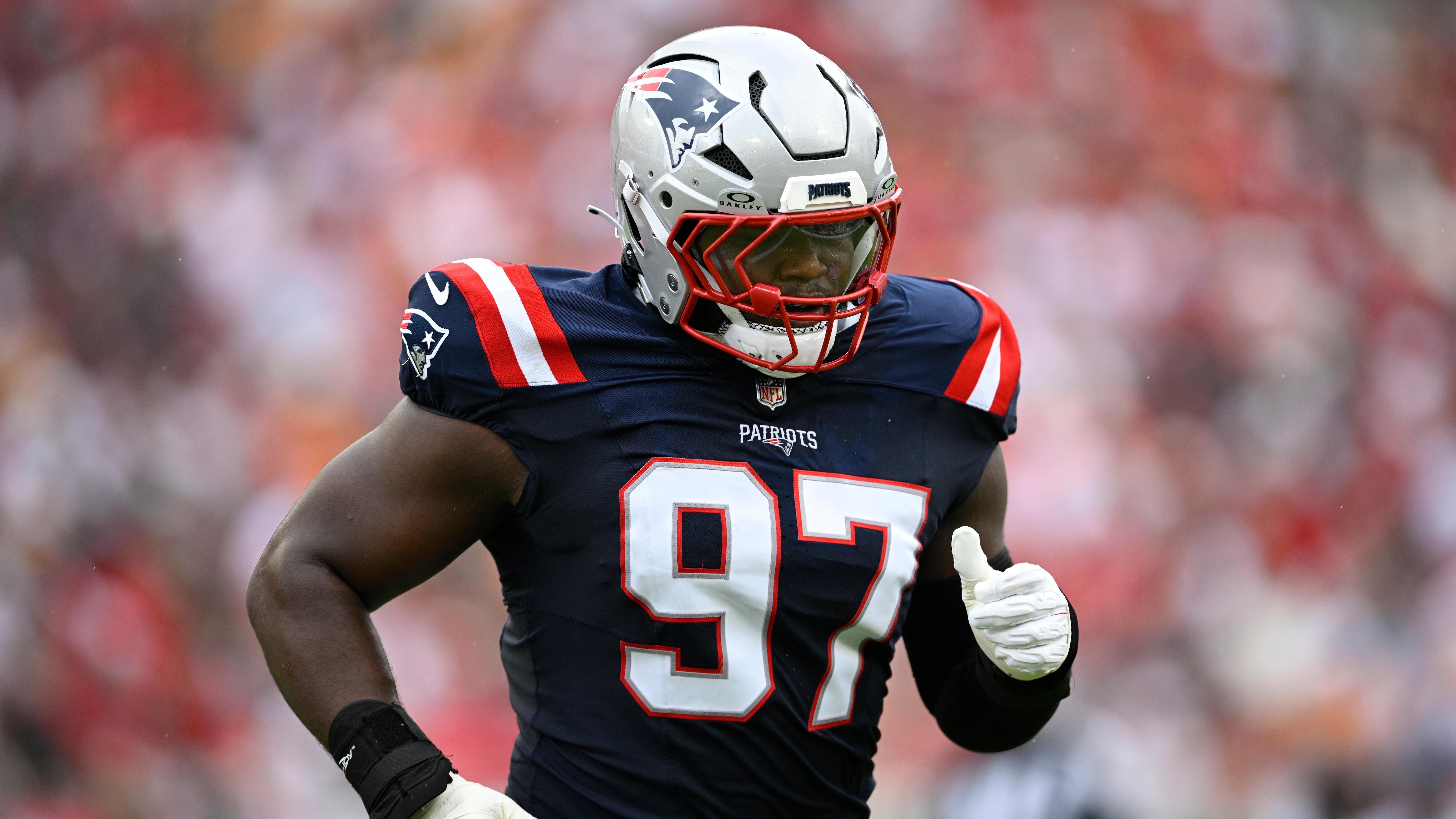 Patriots Buccaneers Football