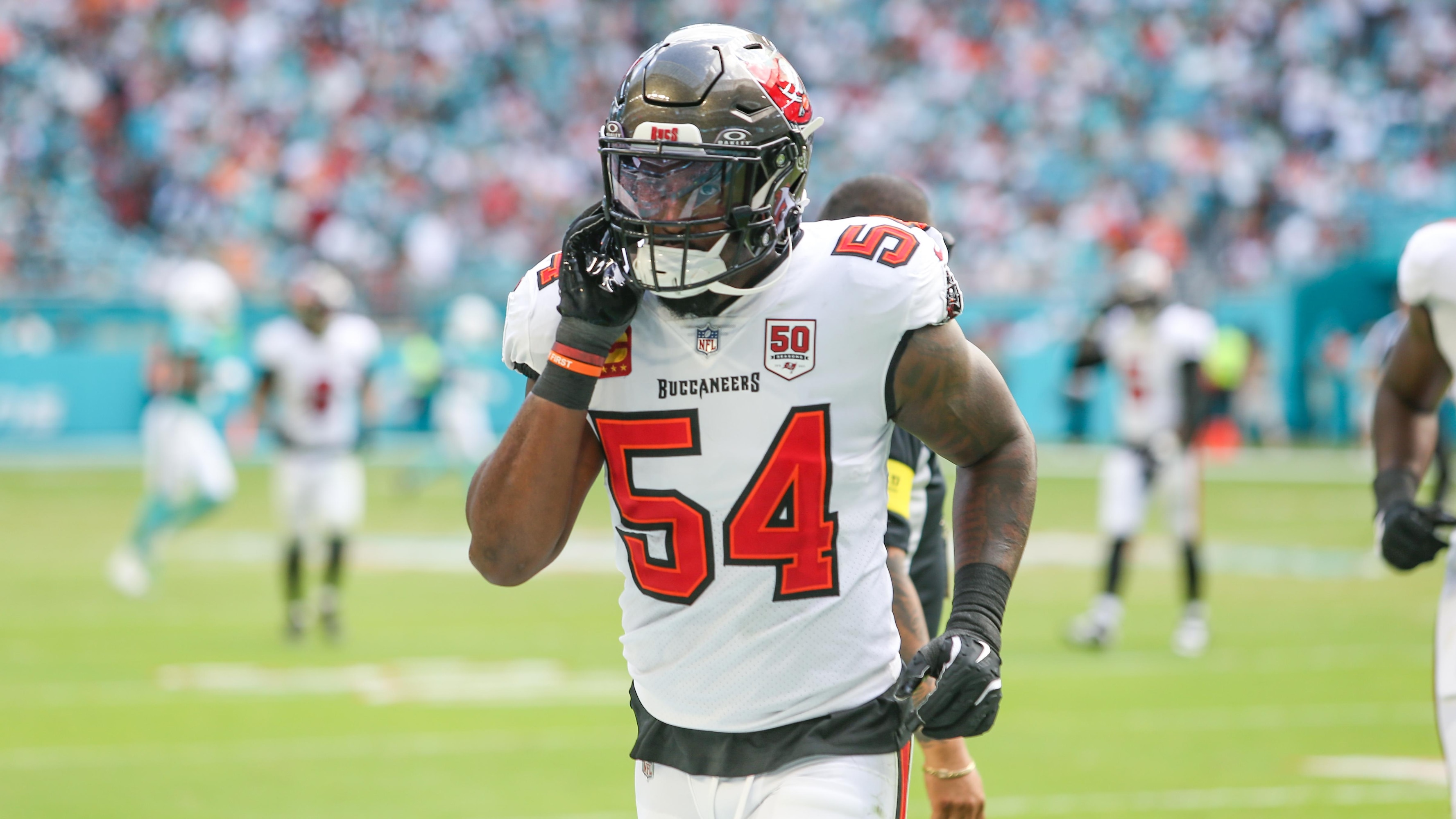 Lavonte David Retires from NFL After 14 Seasons With Bucs, Won Super Bowl 55