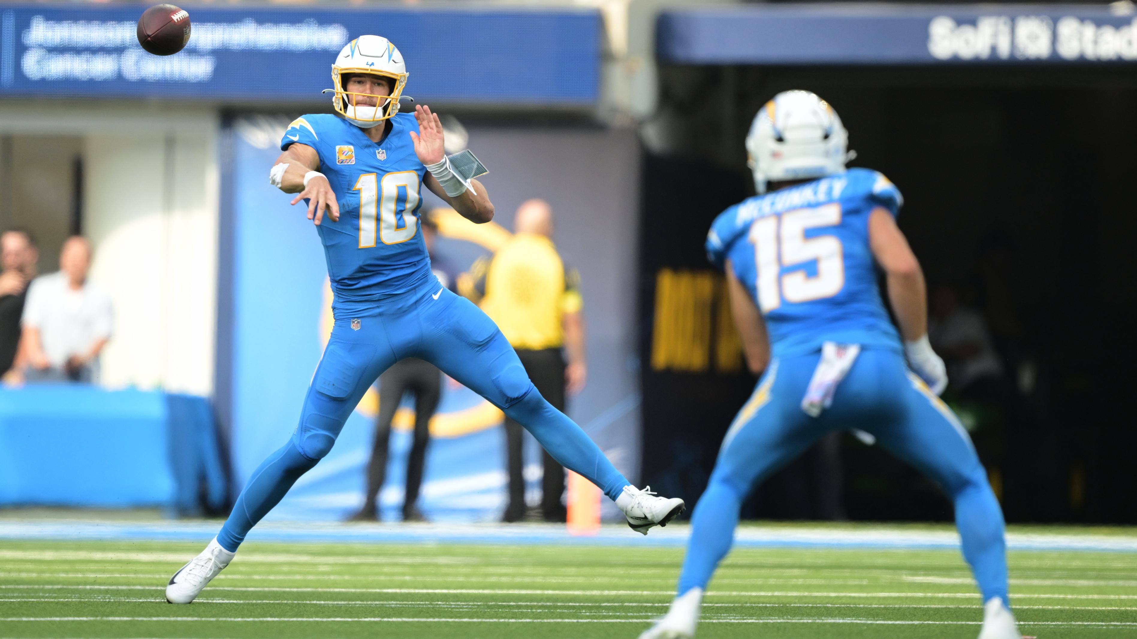 Commanders Chargers Football