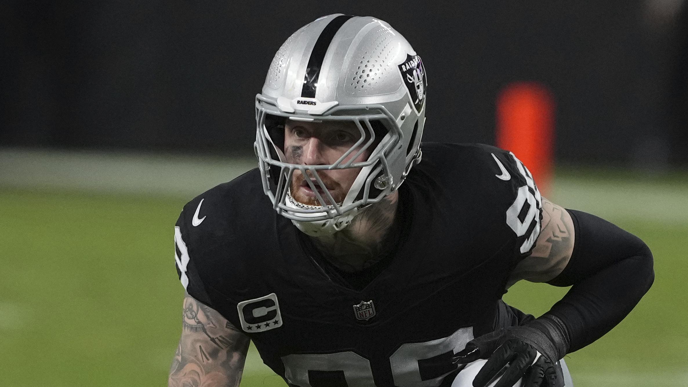 Chargers Raiders Football