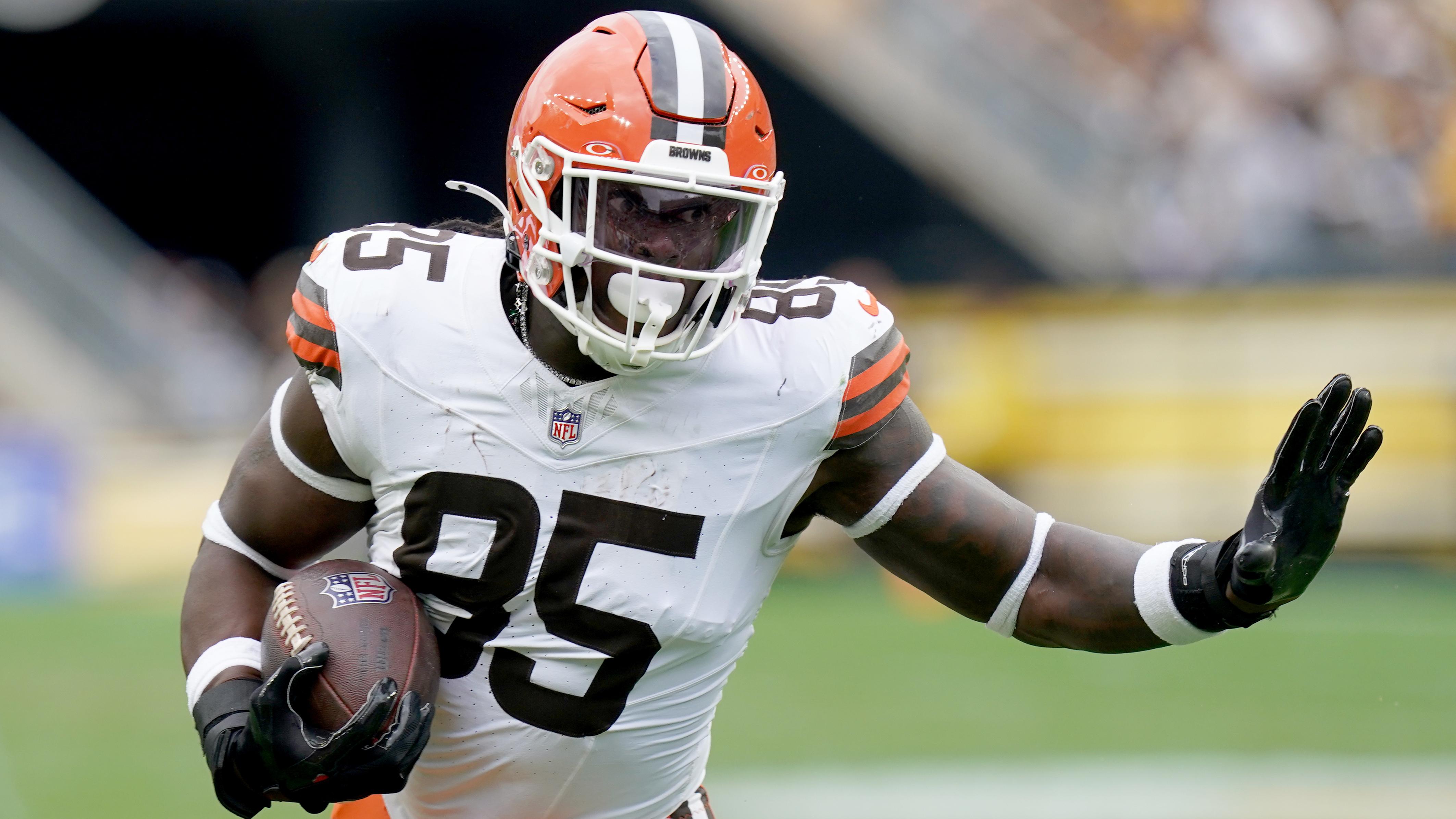 Browns Steelers Football
