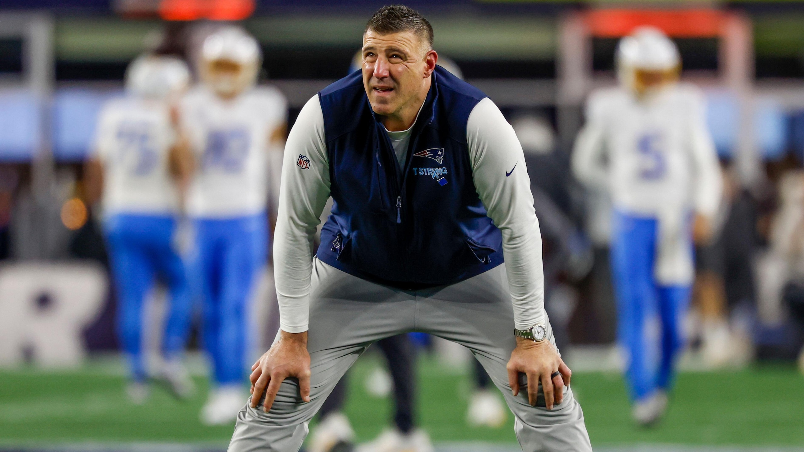 Chargers Patriots Football