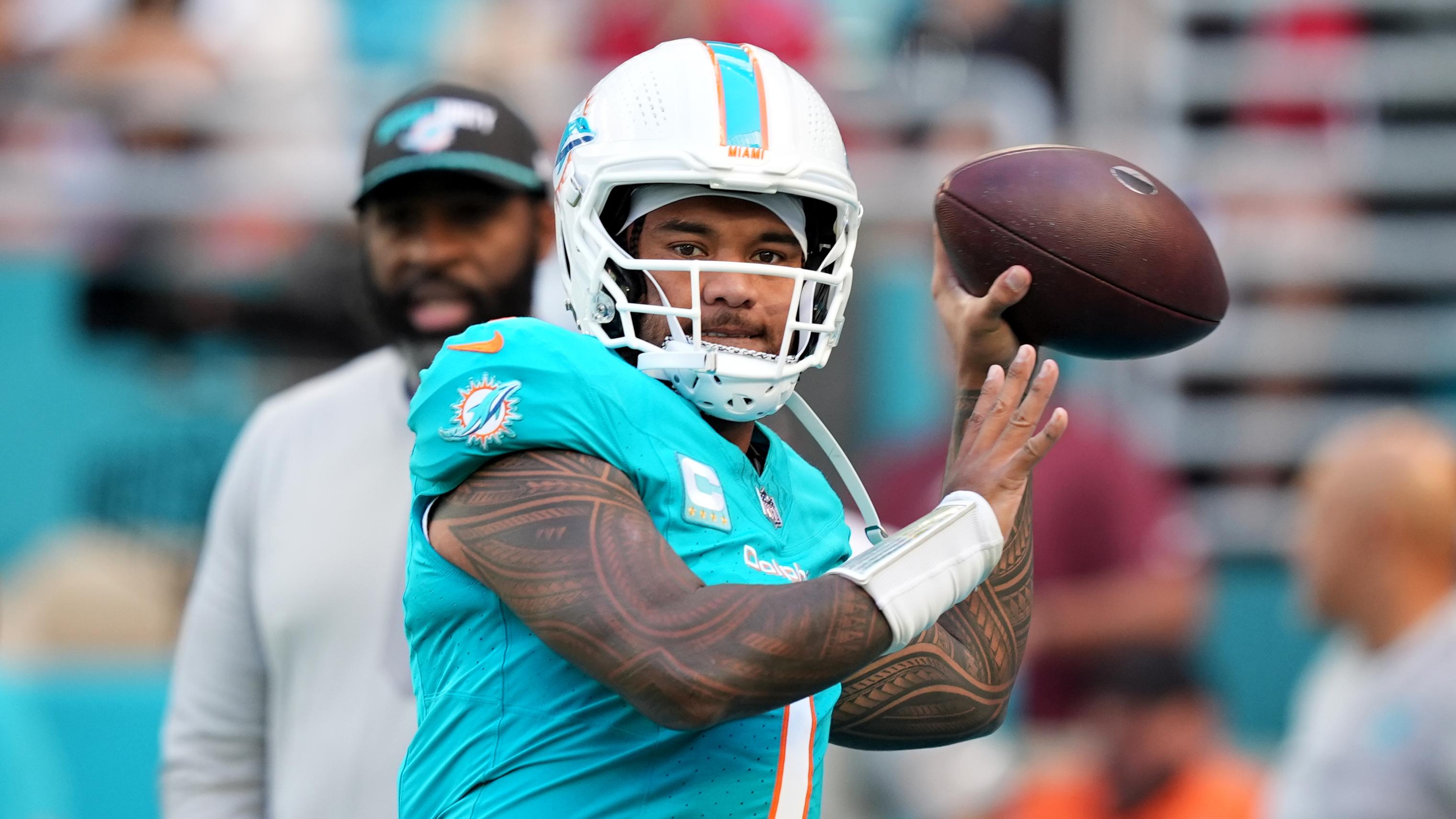 Buccaneers Dolphins Football