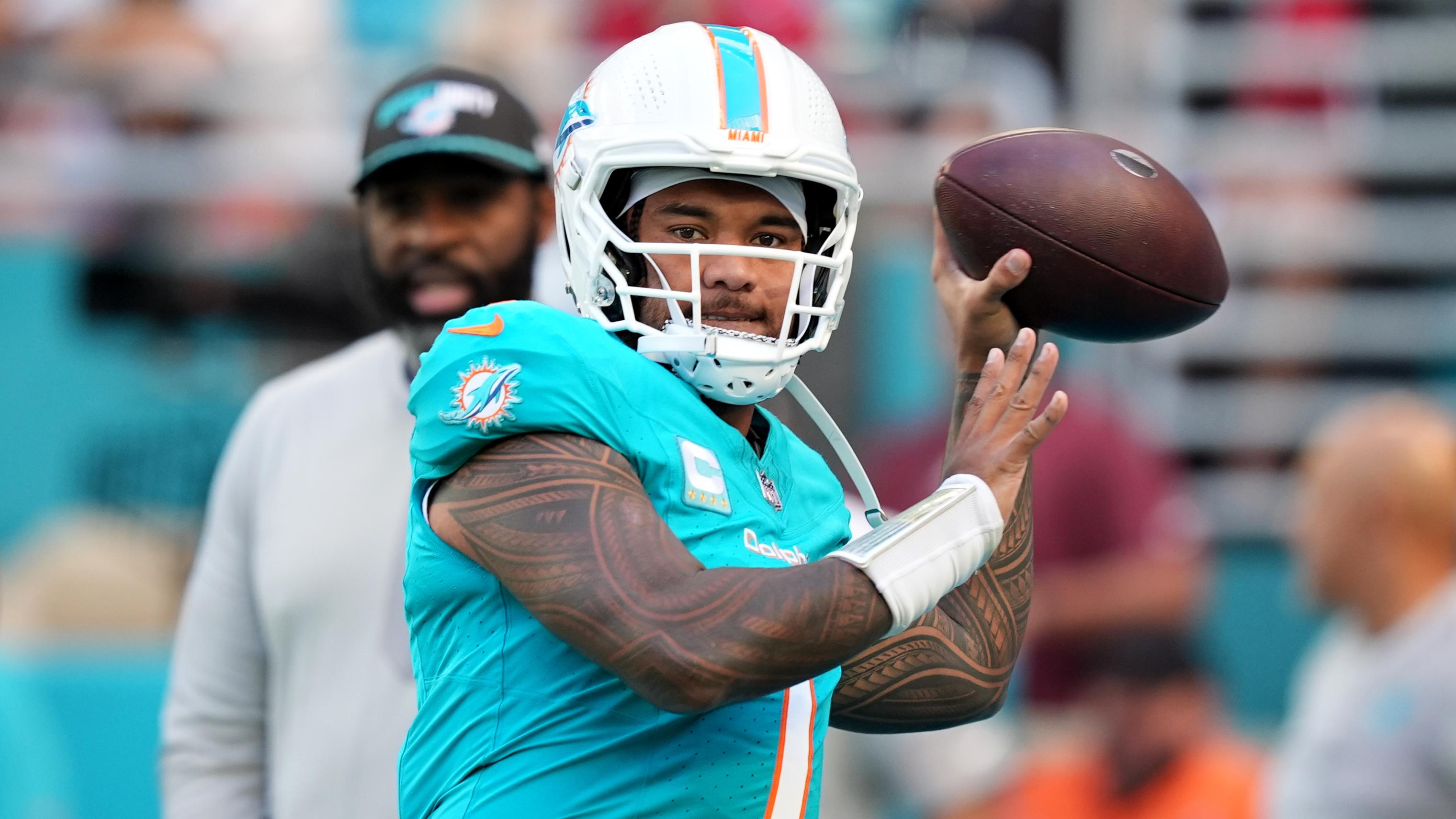 Buccaneers Dolphins Football