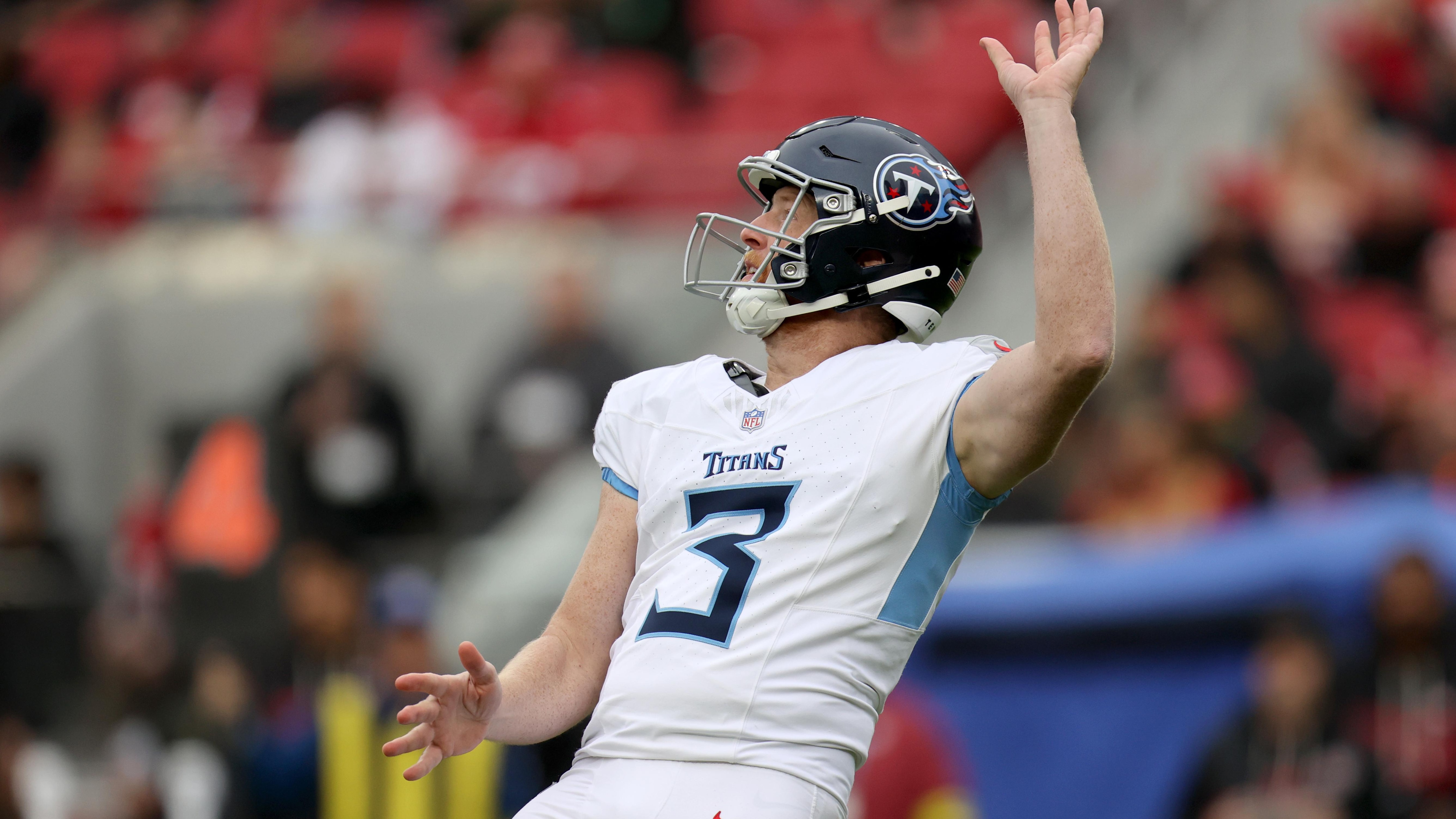 Titans 49ers Football