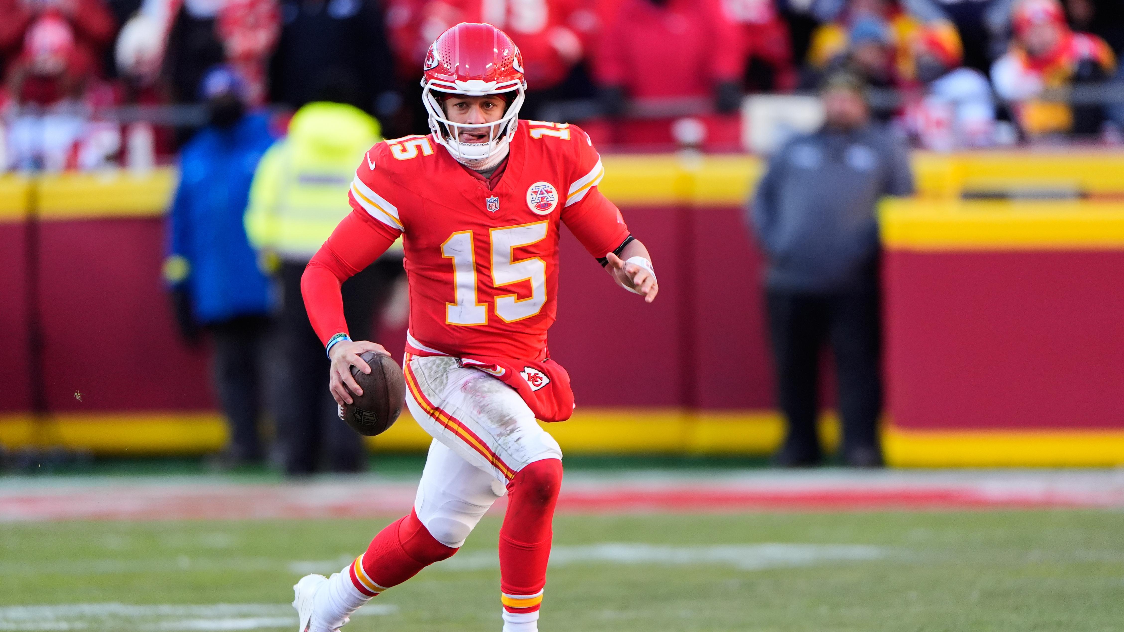 Chargers Chiefs Football