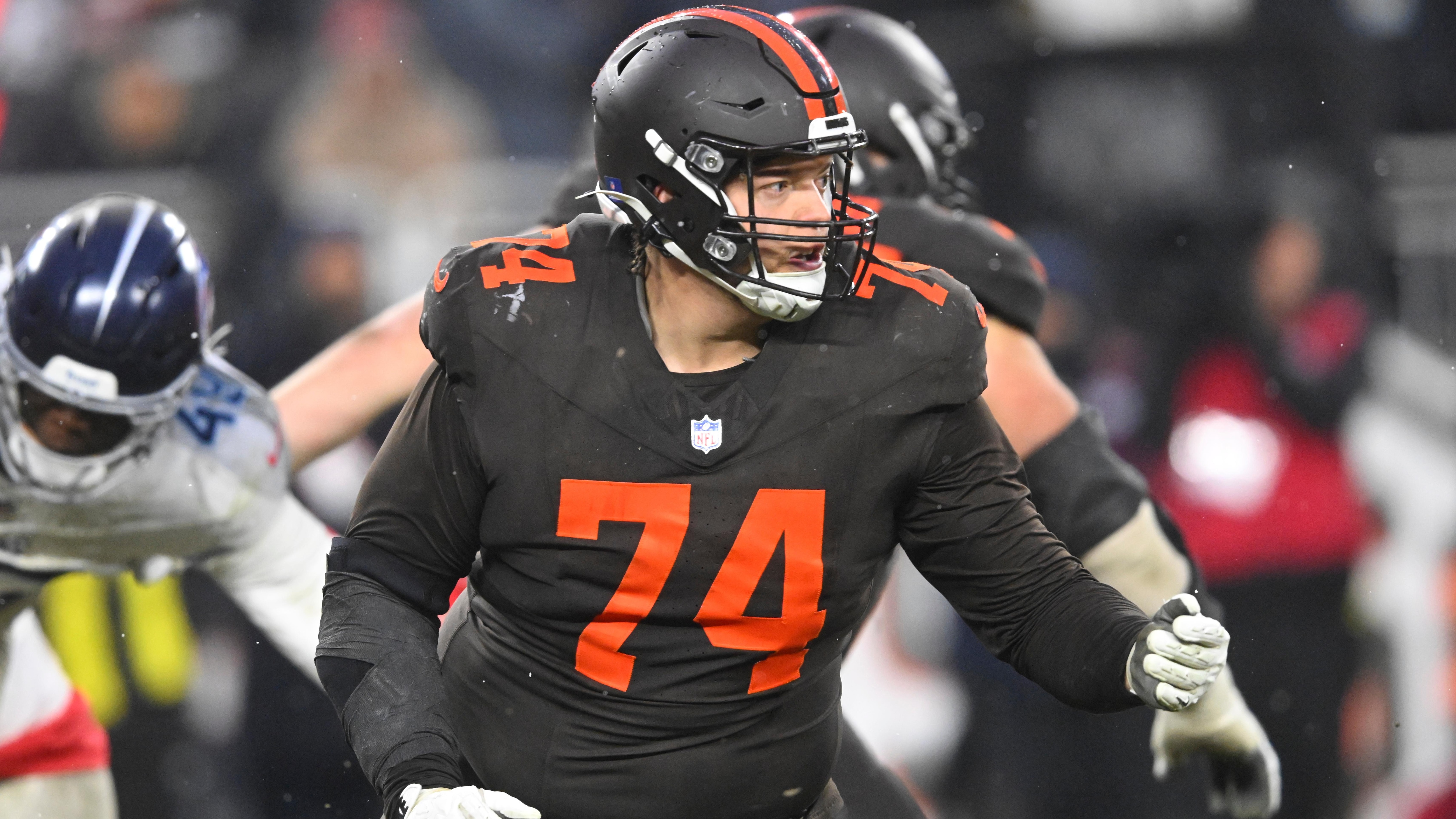 Titans Browns Football