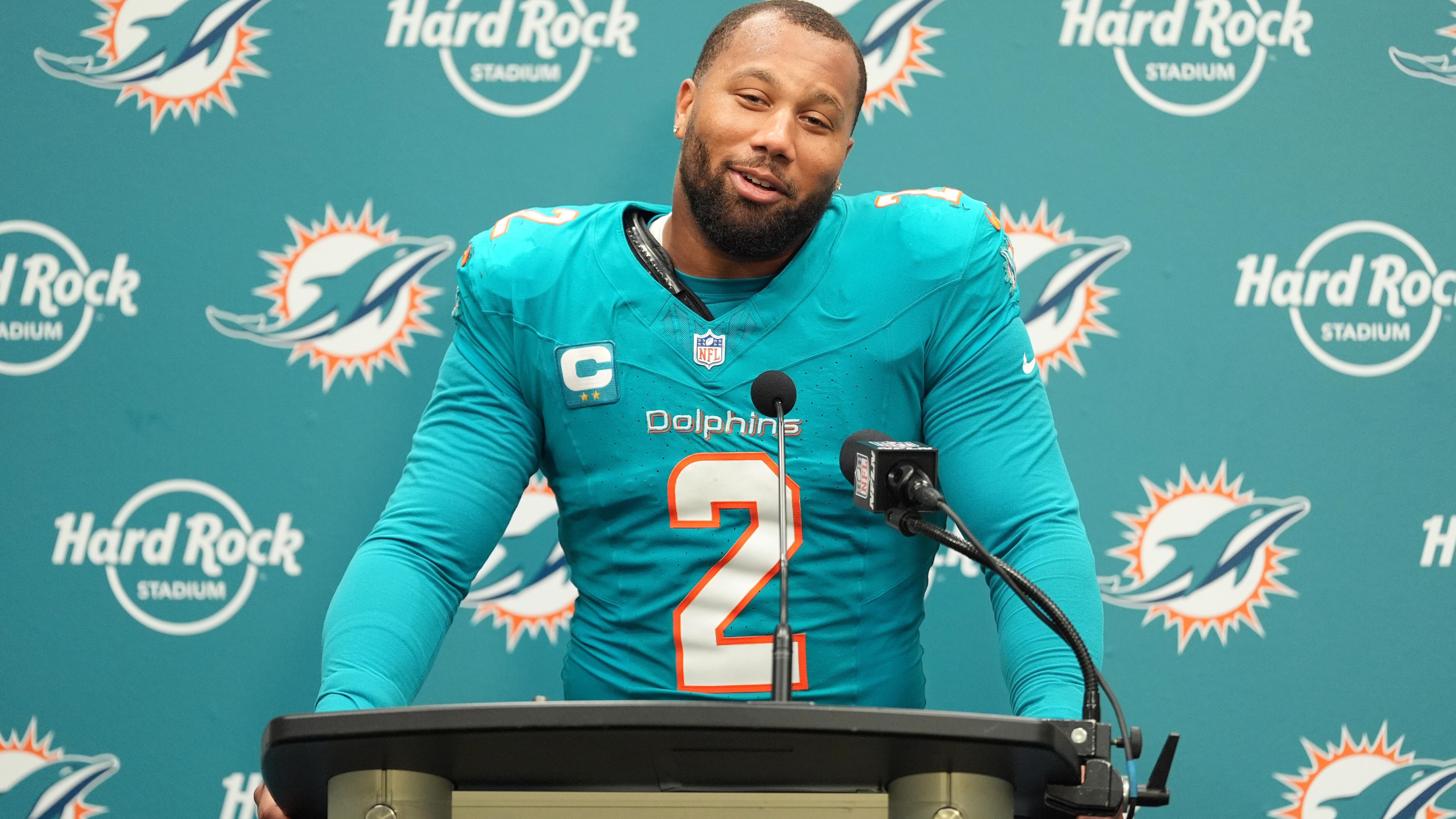 Buccaneers Dolphins Football