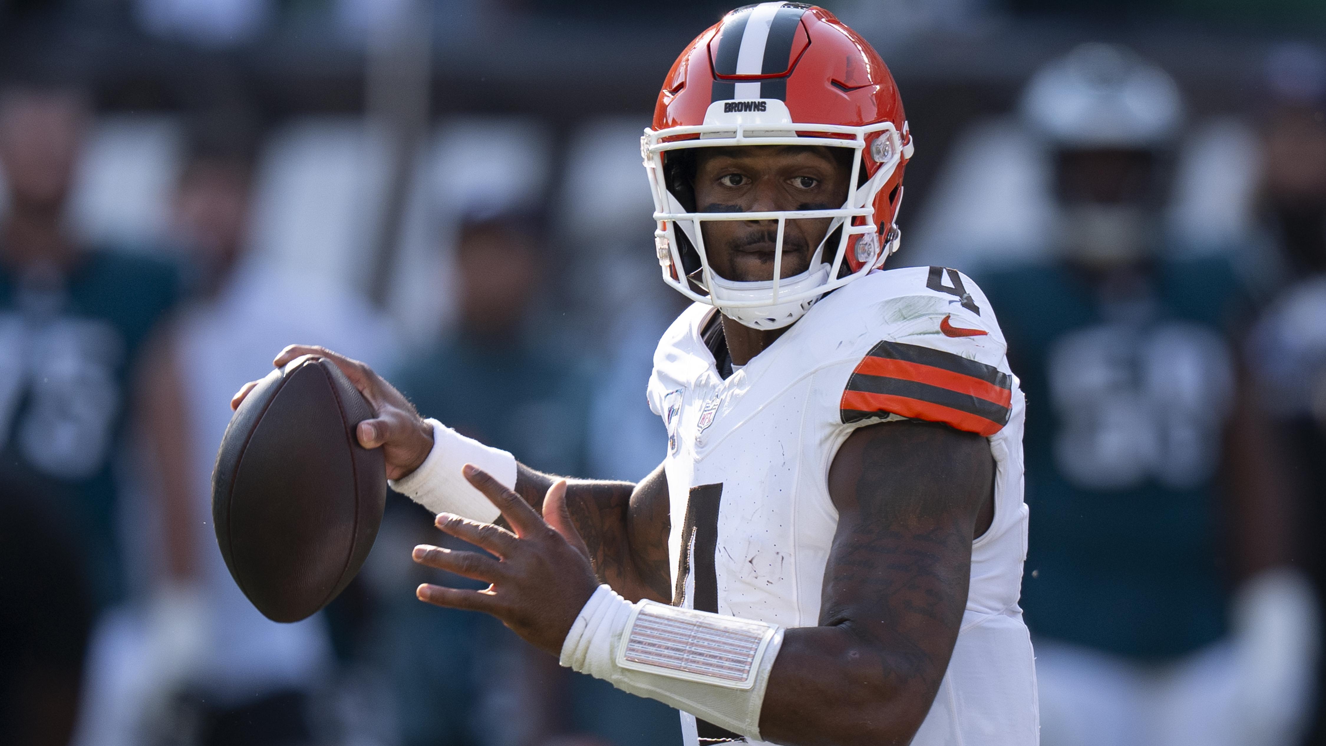 Browns Eagles Football