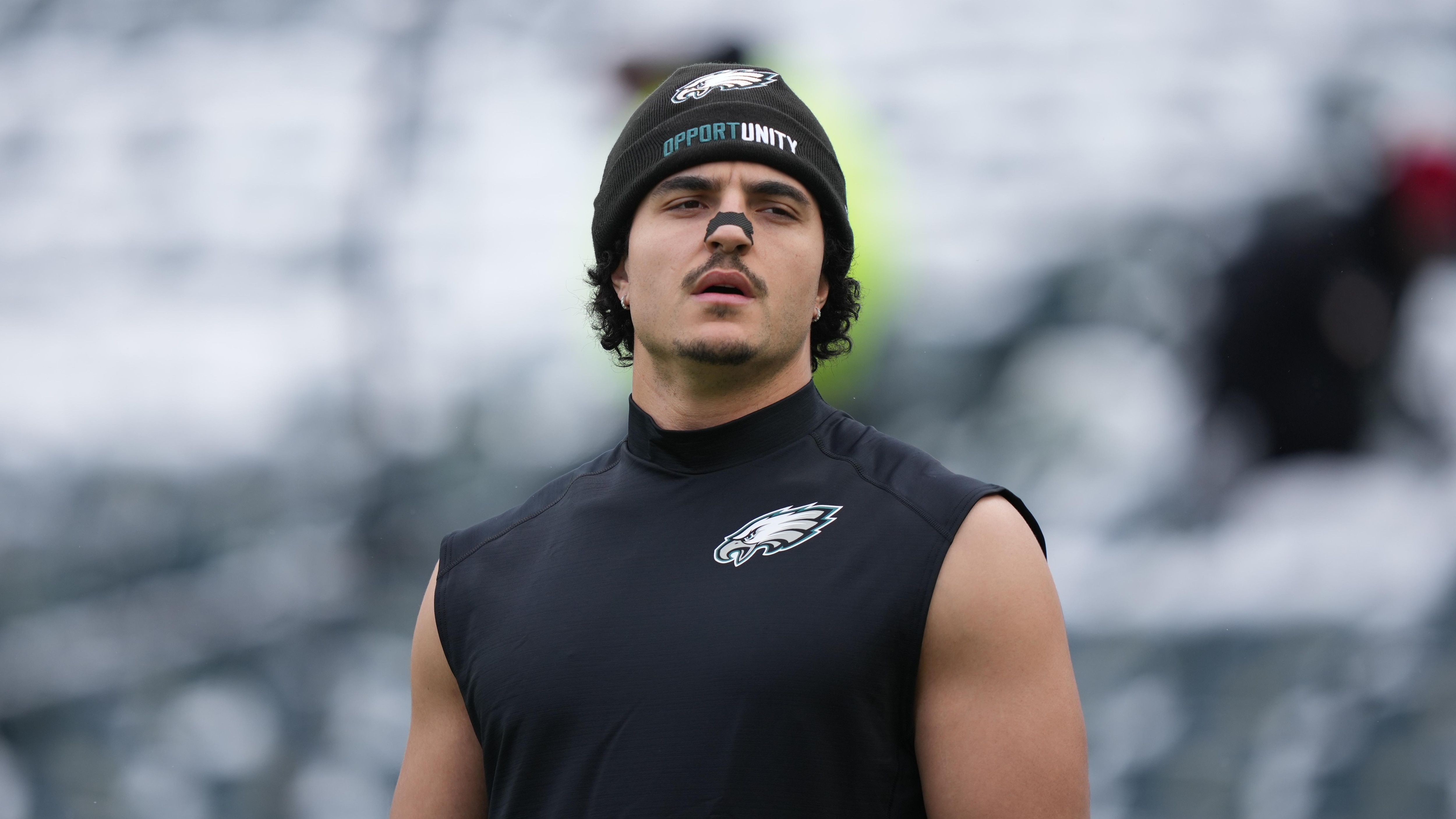 Raiders Eagles Football