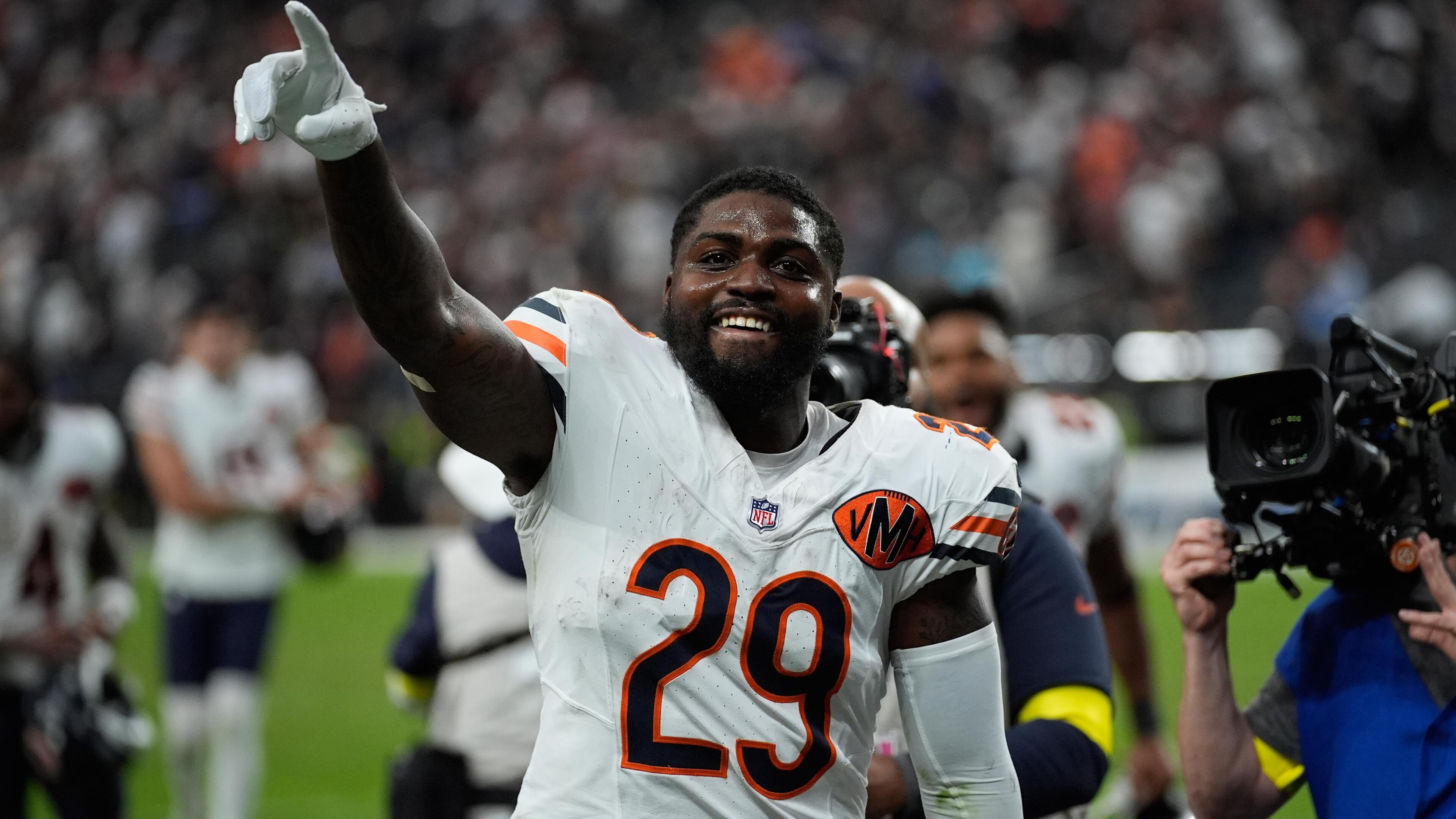 Bears Raiders Football