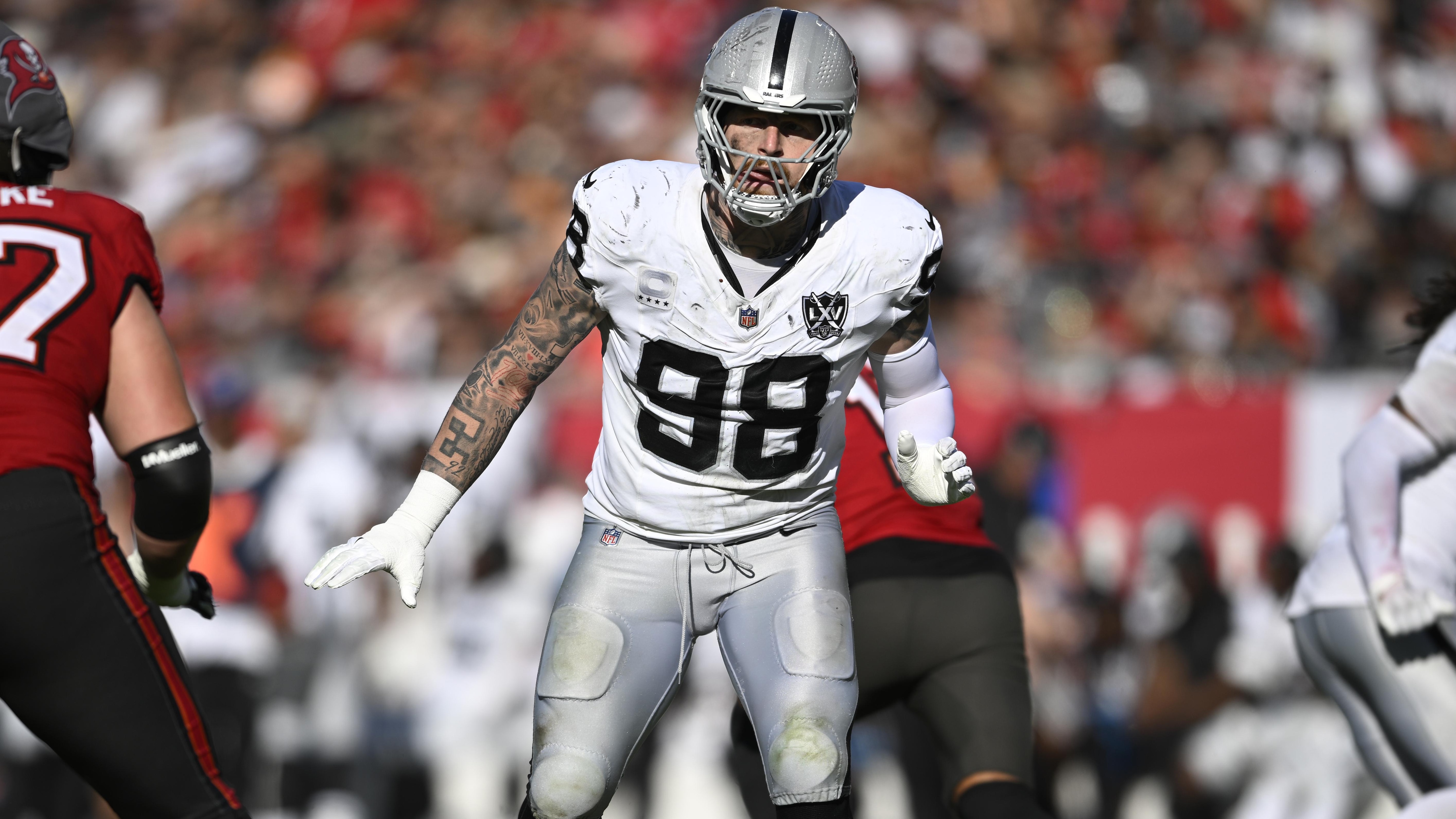 Raiders Buccaneers Football