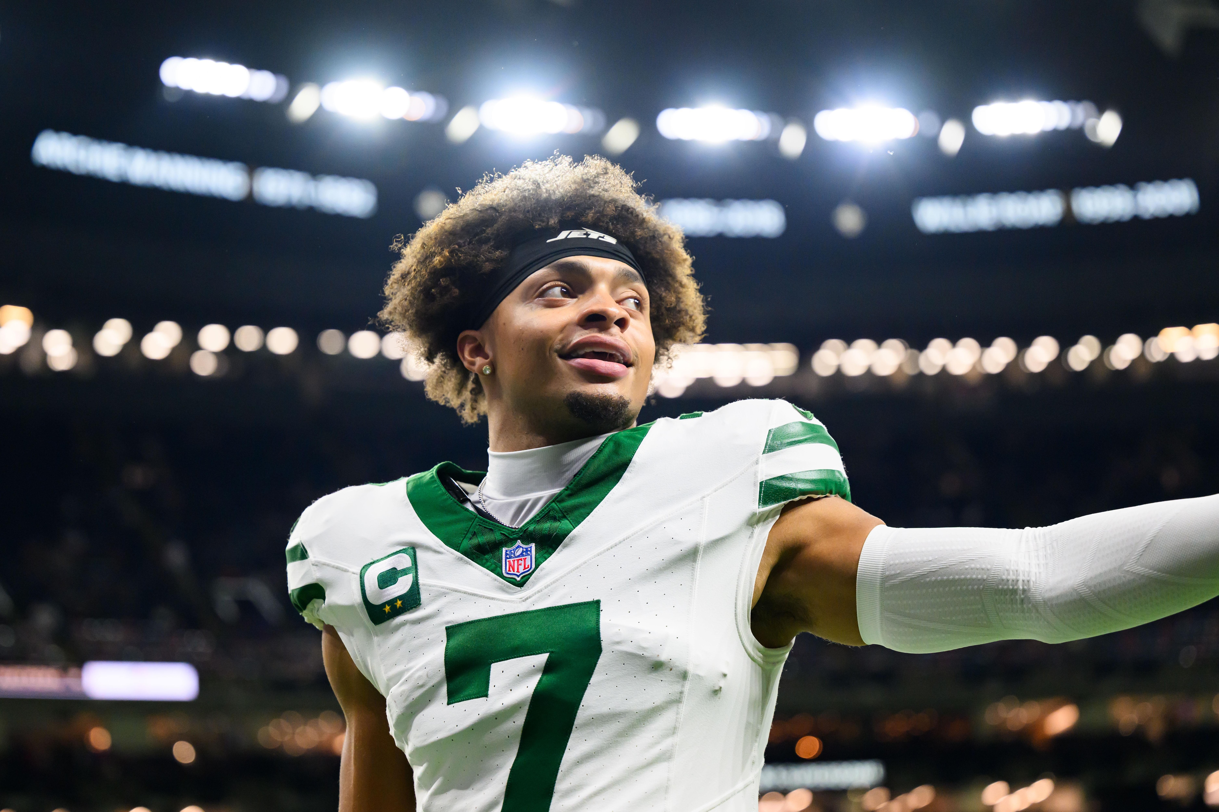 Jets Saints Football