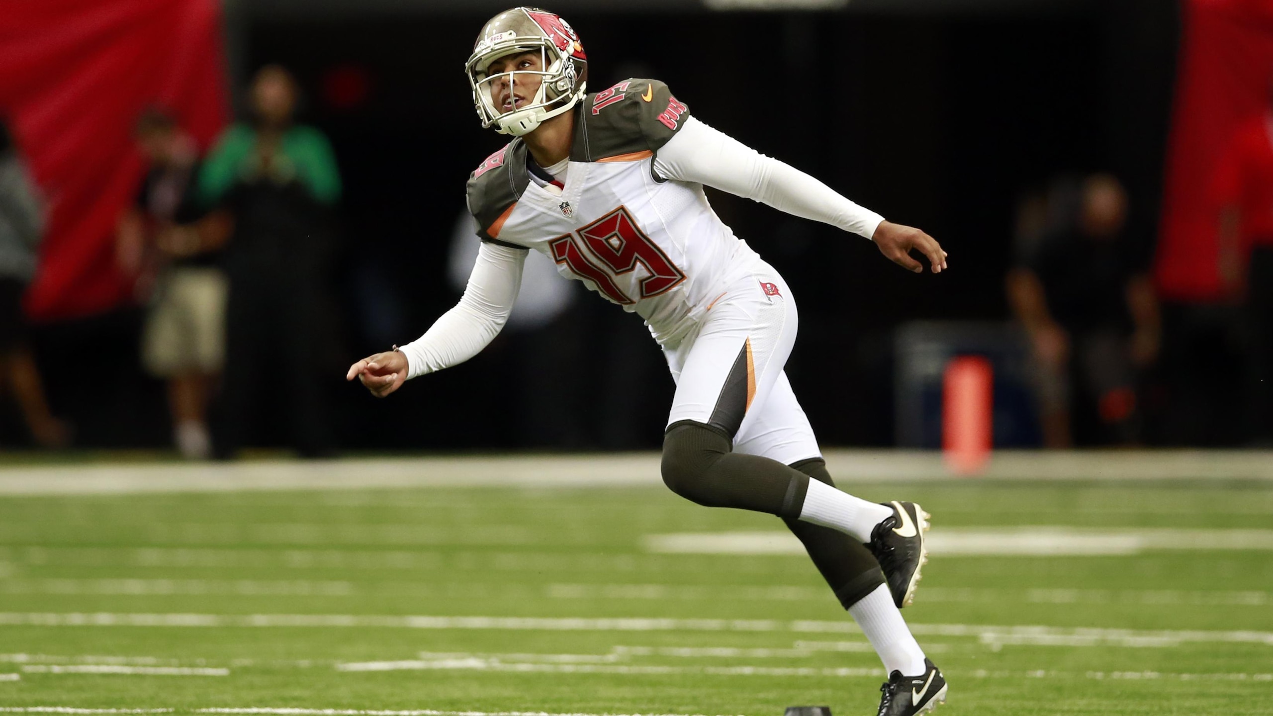 Buccaneers Falcons Football