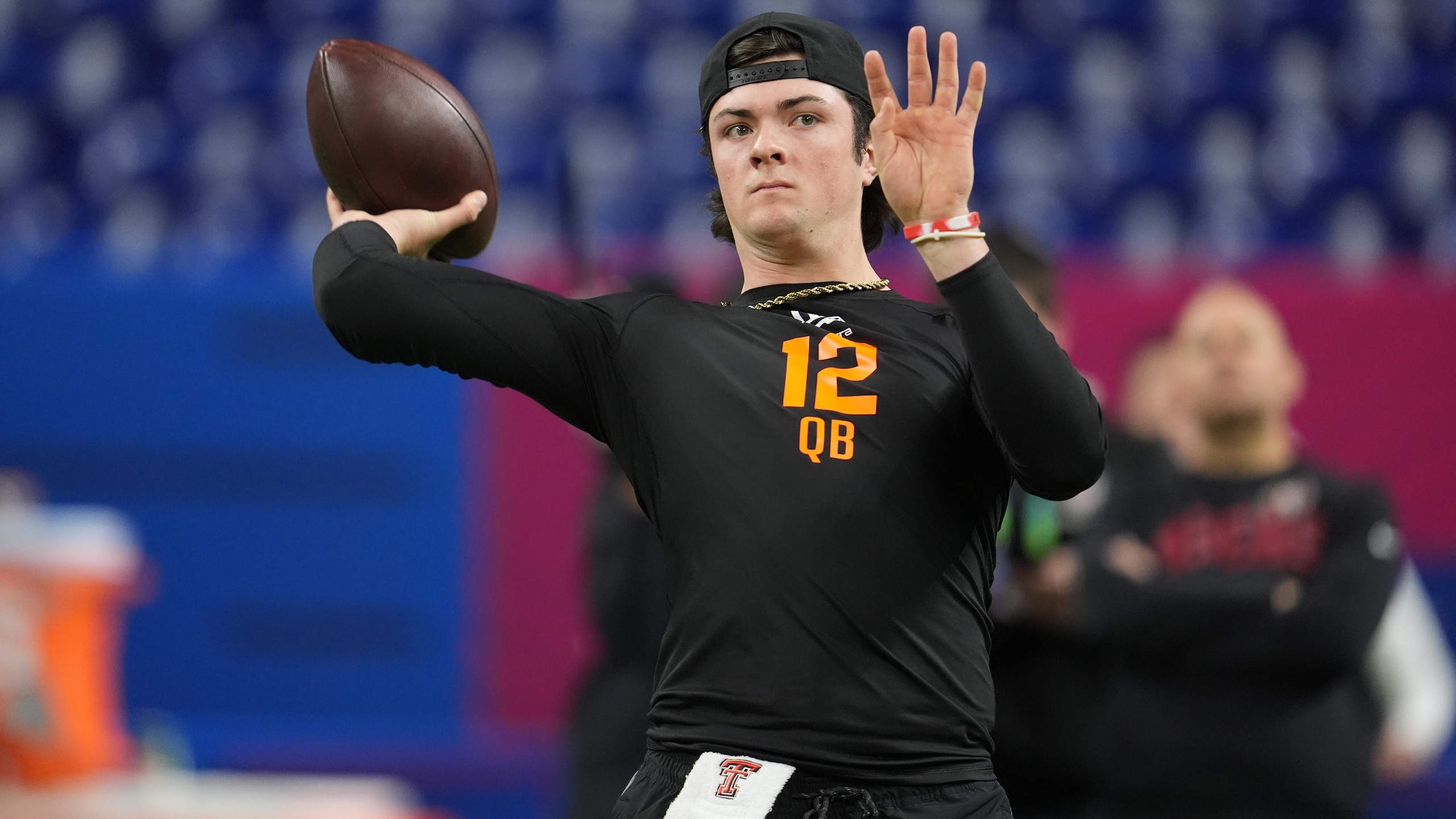Pats' 7th-Rd QB: I'll Get Drake Coffee ☕