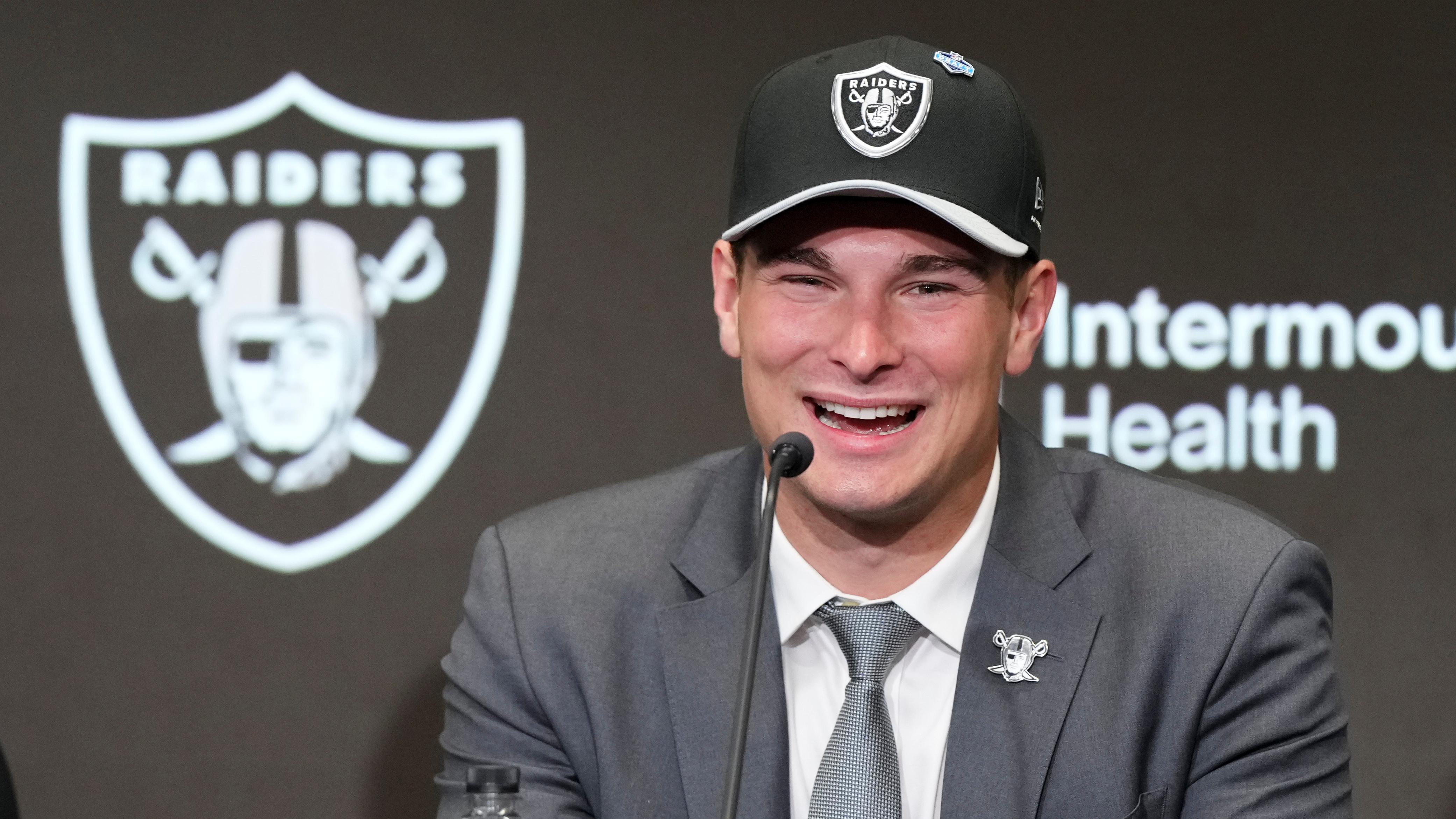 Raiders Draft Football