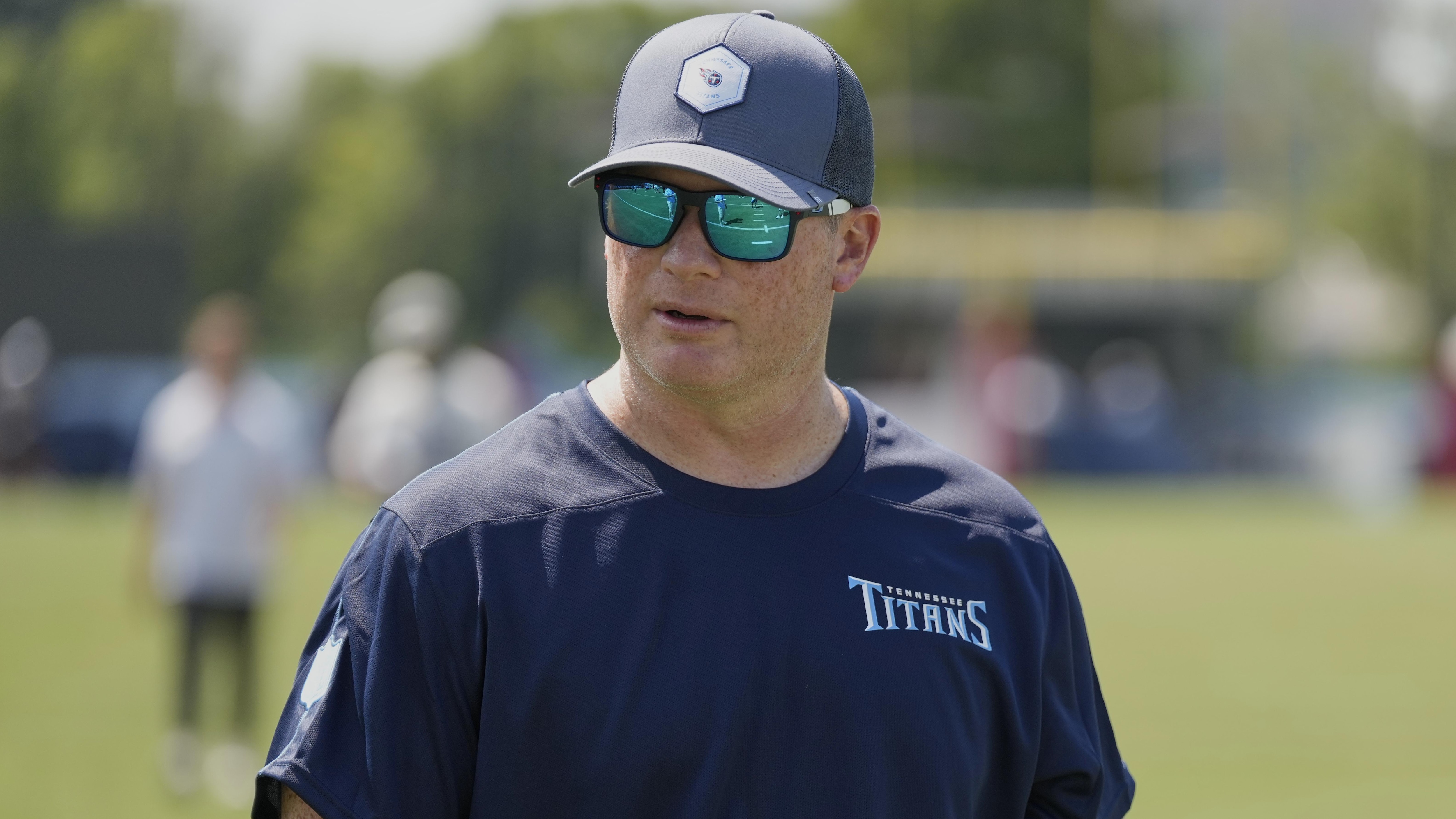 Titans President Steps Down
