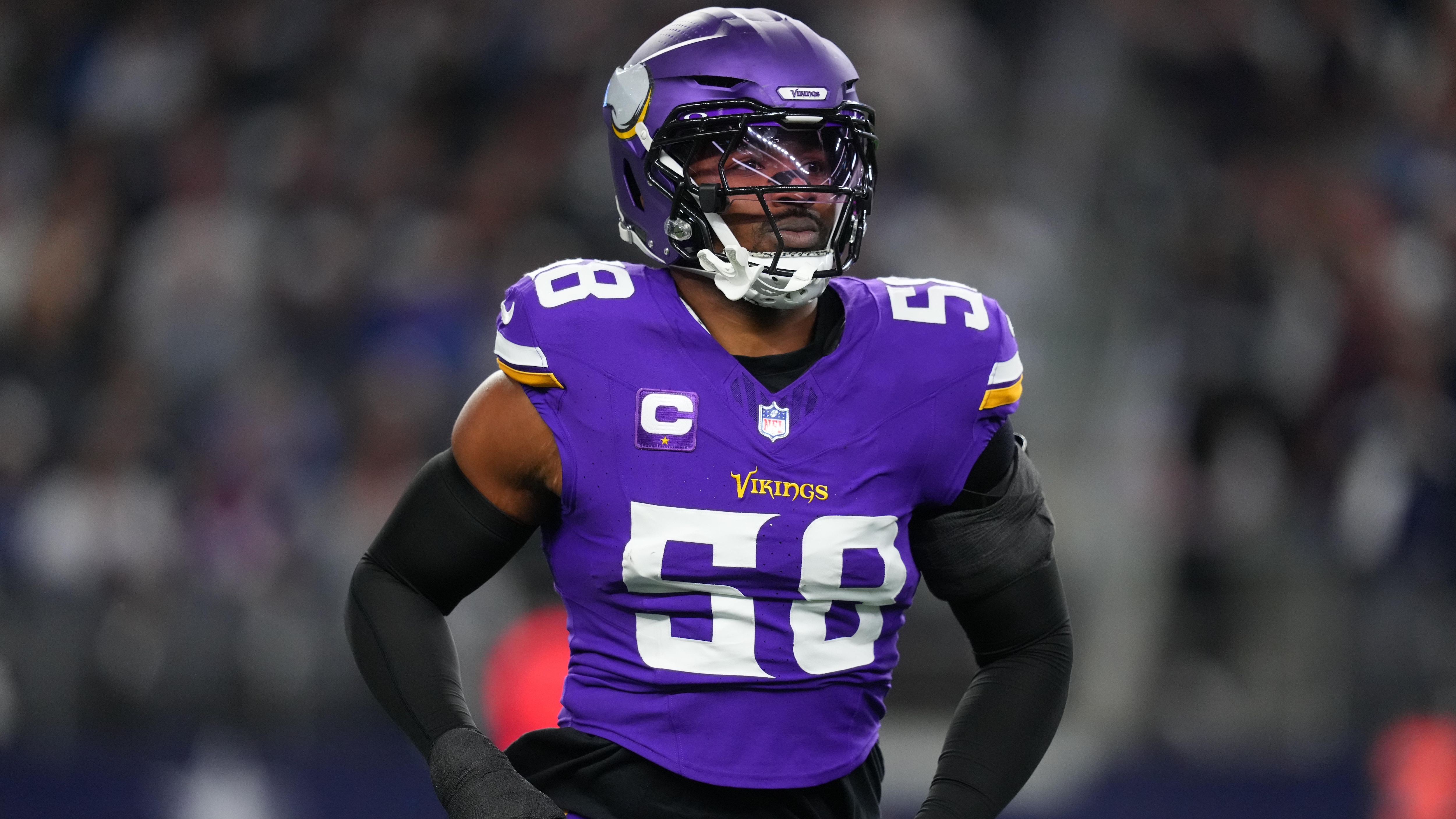 Eagles Reportedly Trade for Pro Bowl LB