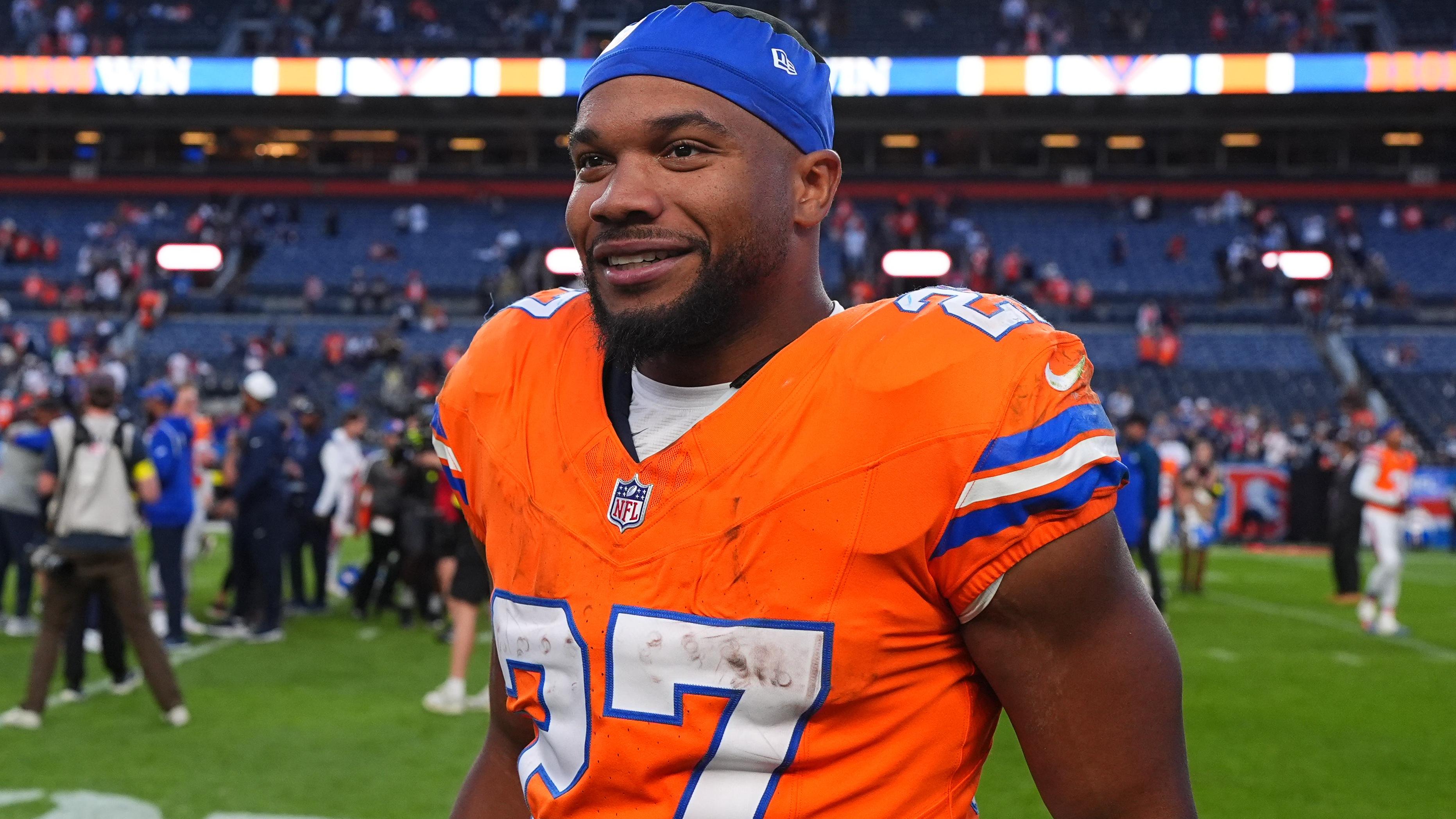 Cowboys Broncos Football