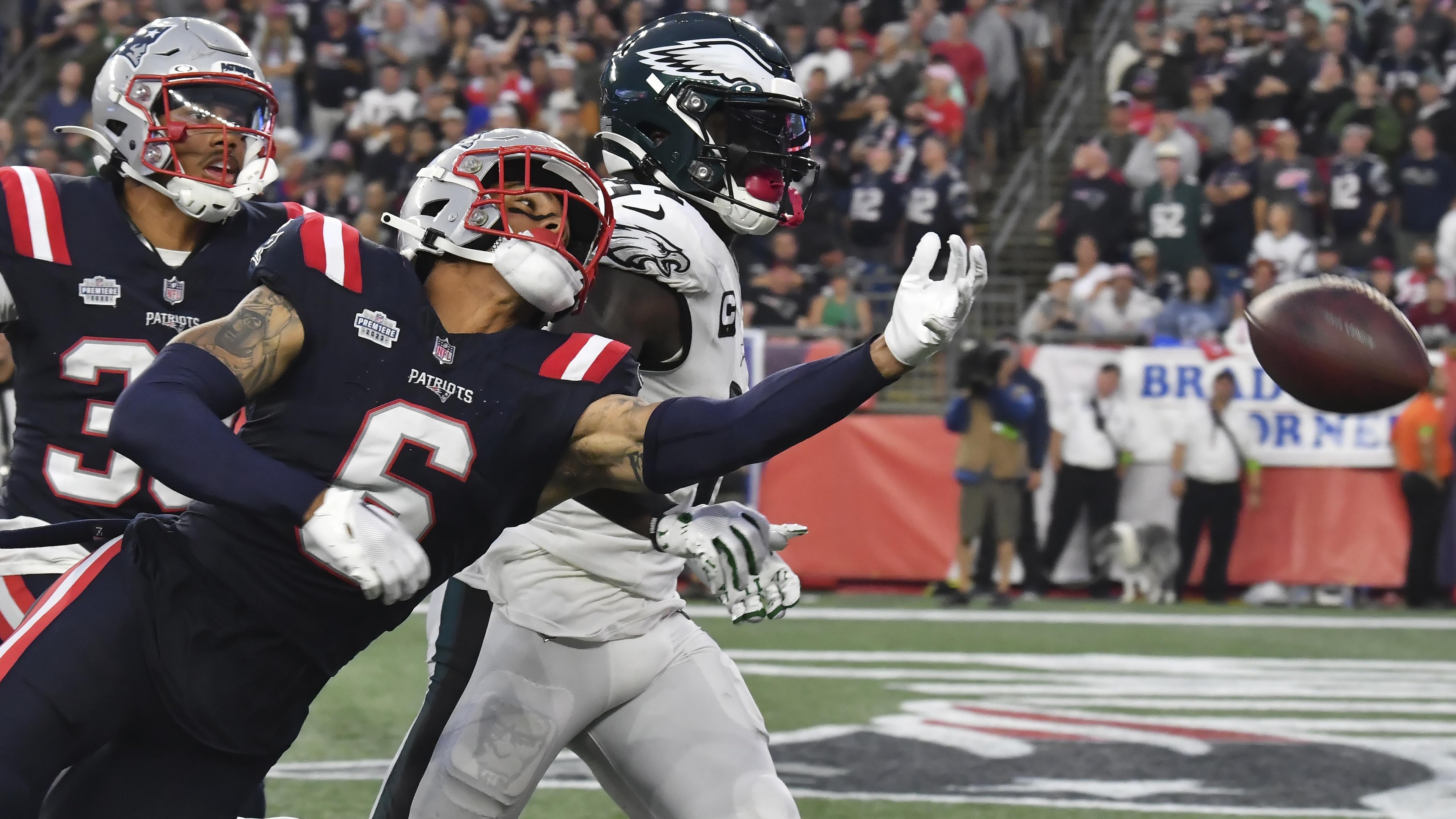 Eagles Patriots Football
