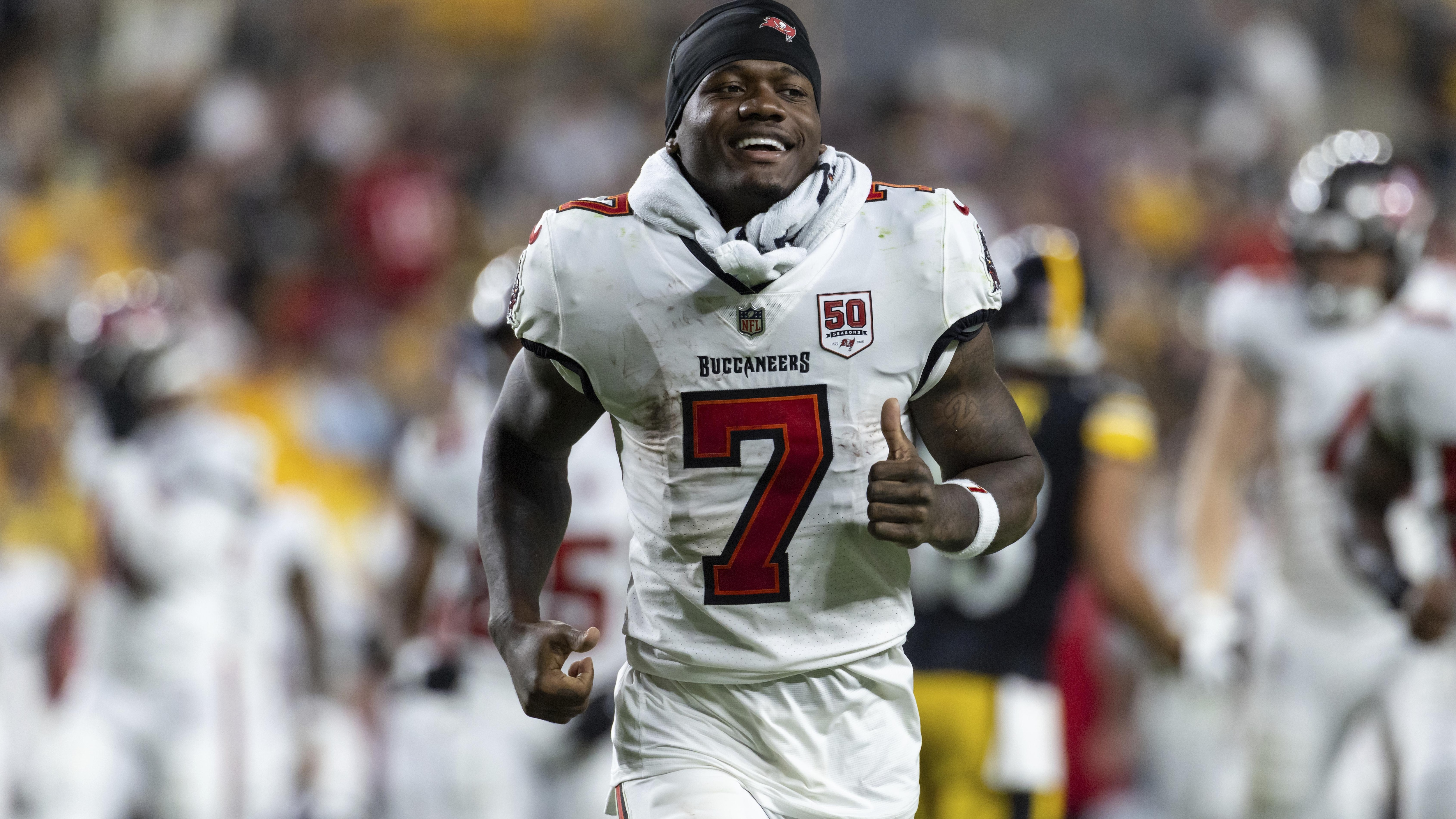 Buccaneers Steelers Football