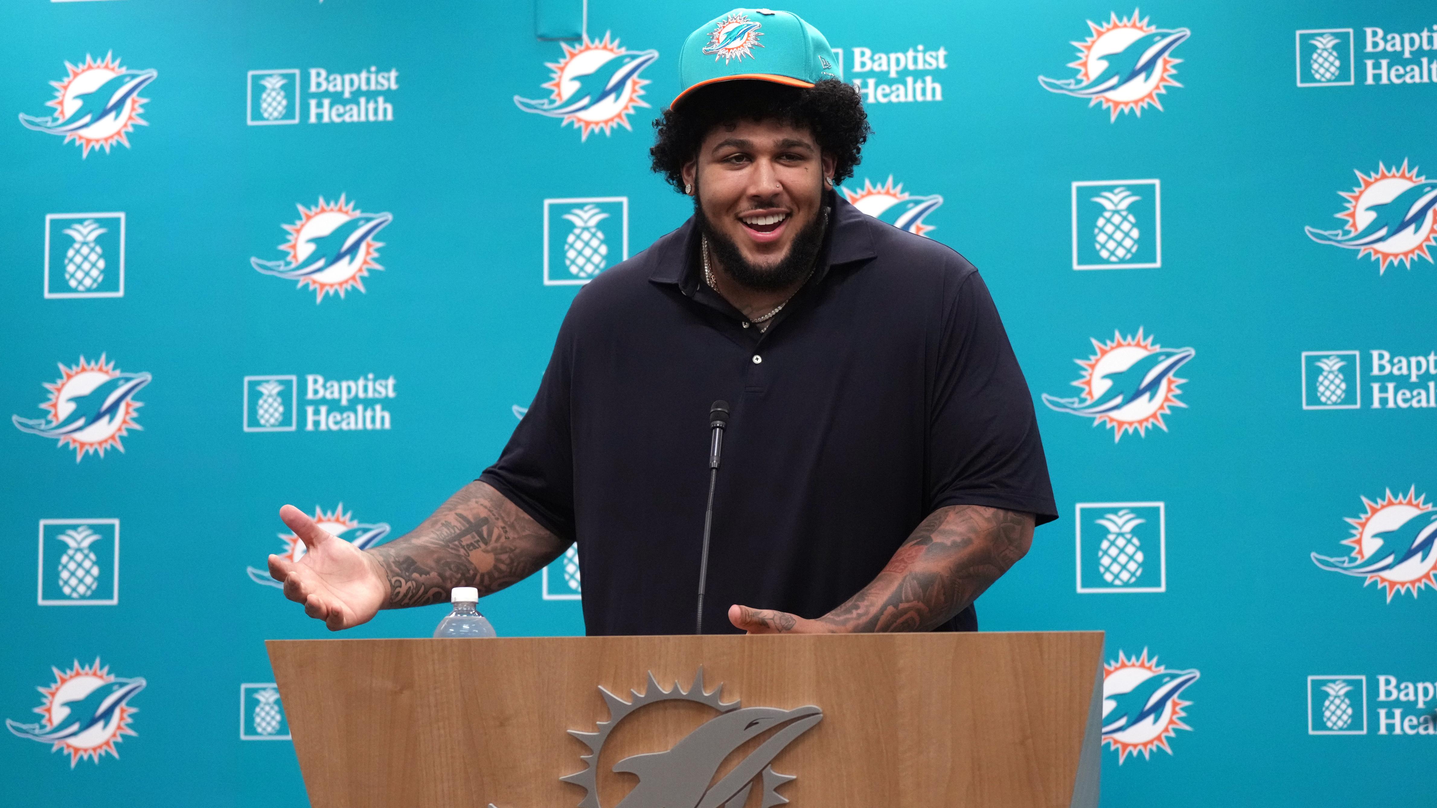 Dolphins Draft Football