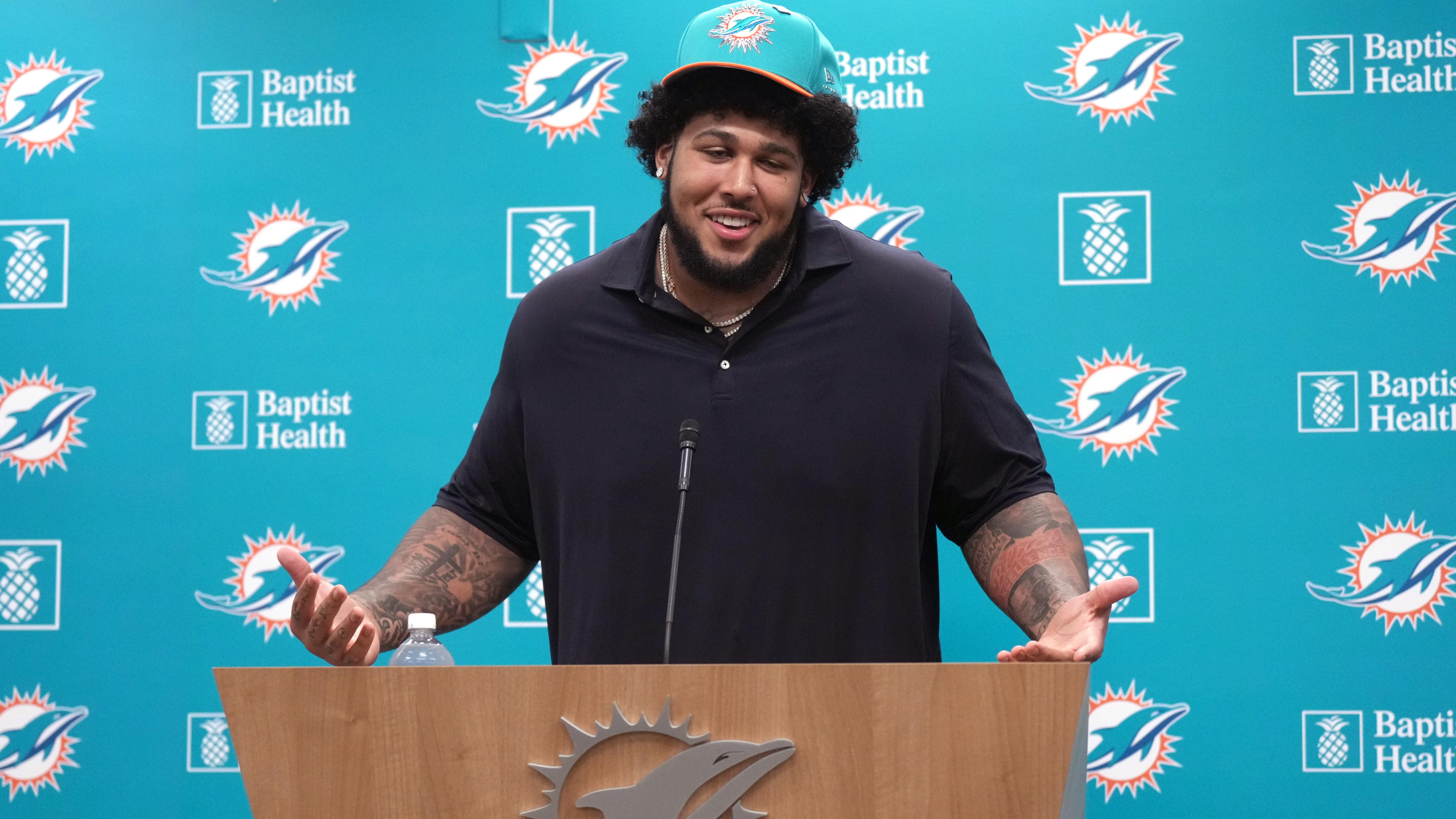 Dolphins Draft Football