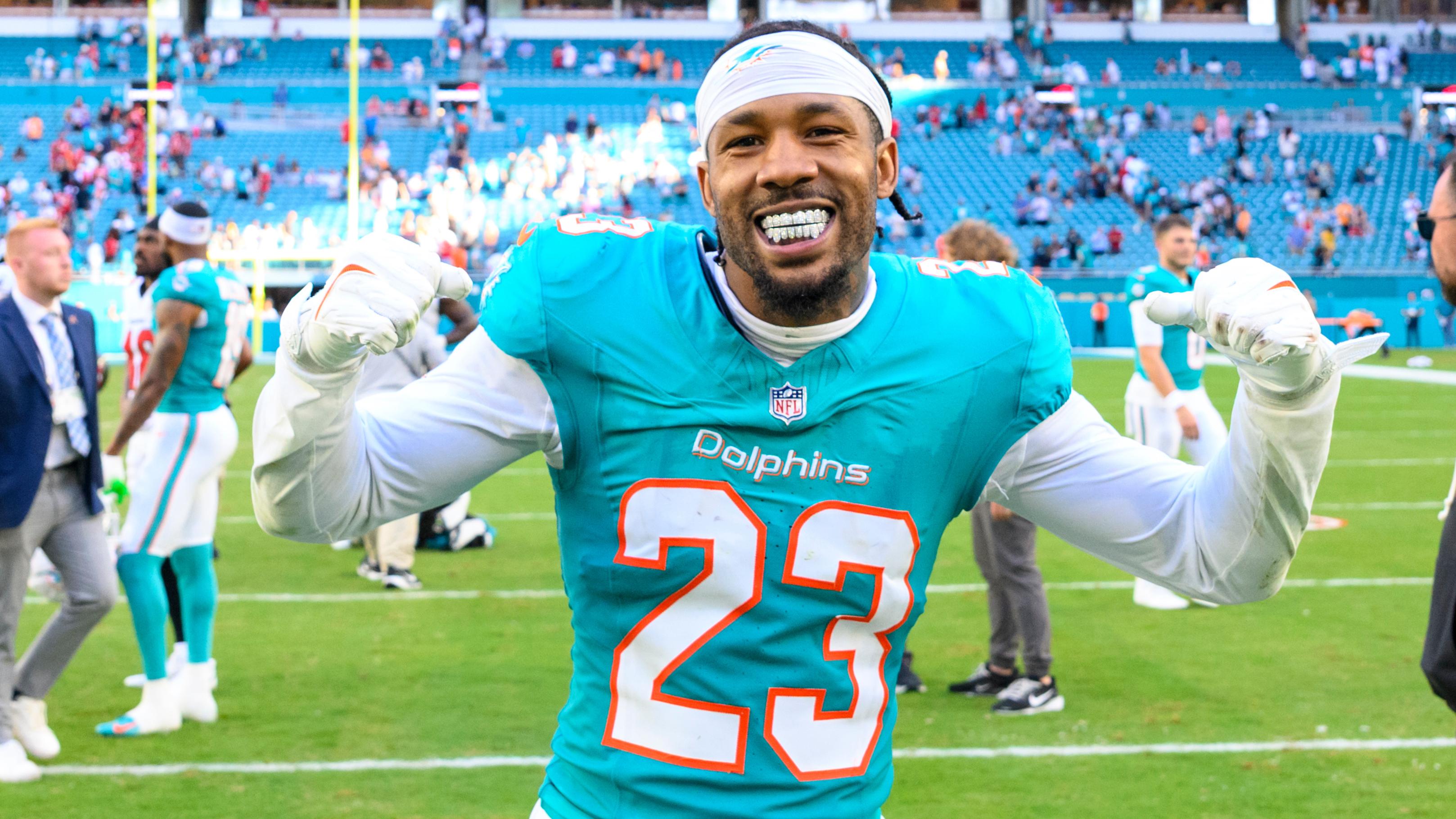 Buccaneers Dolphins Football