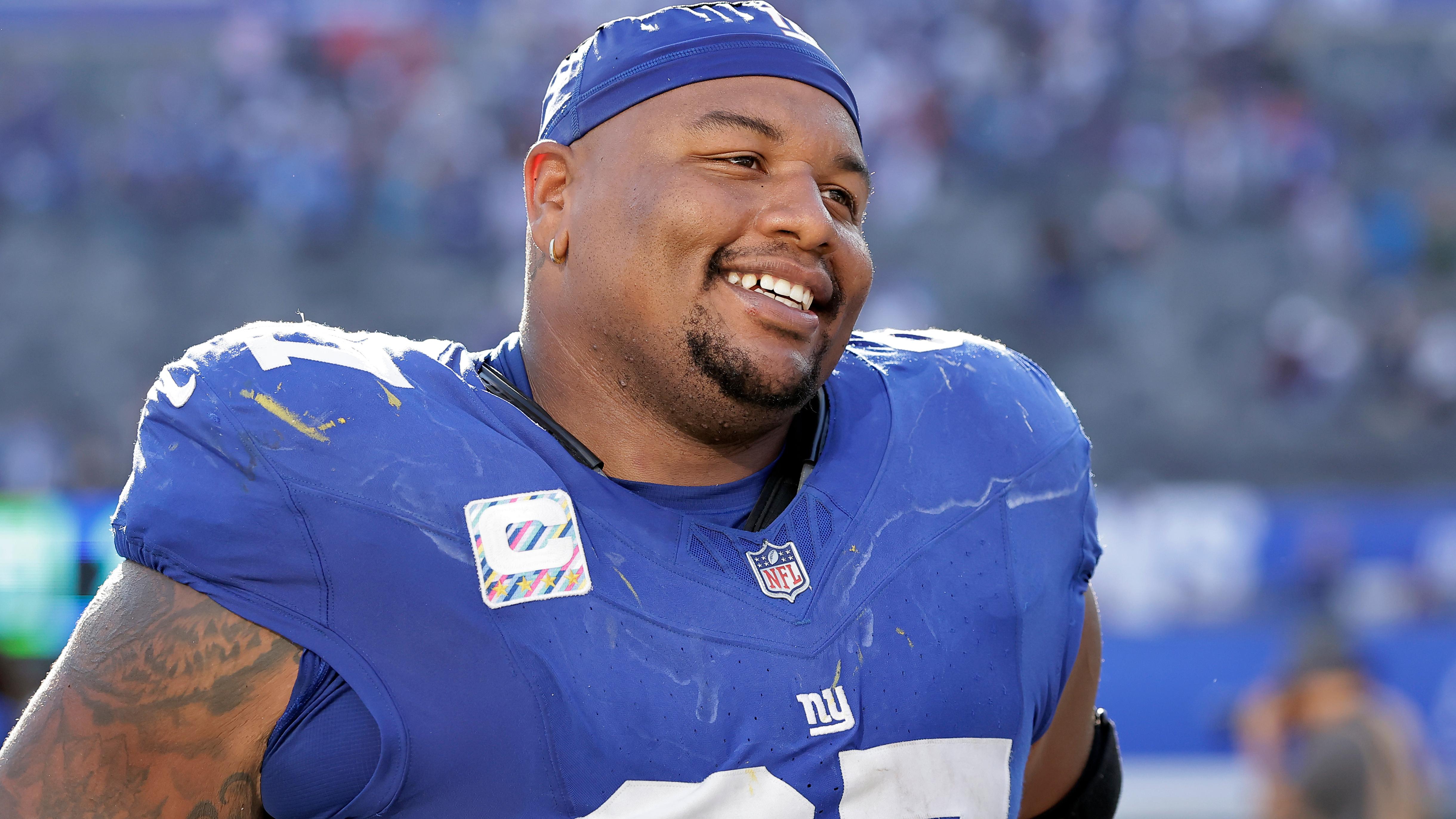 Chargers Giants Football