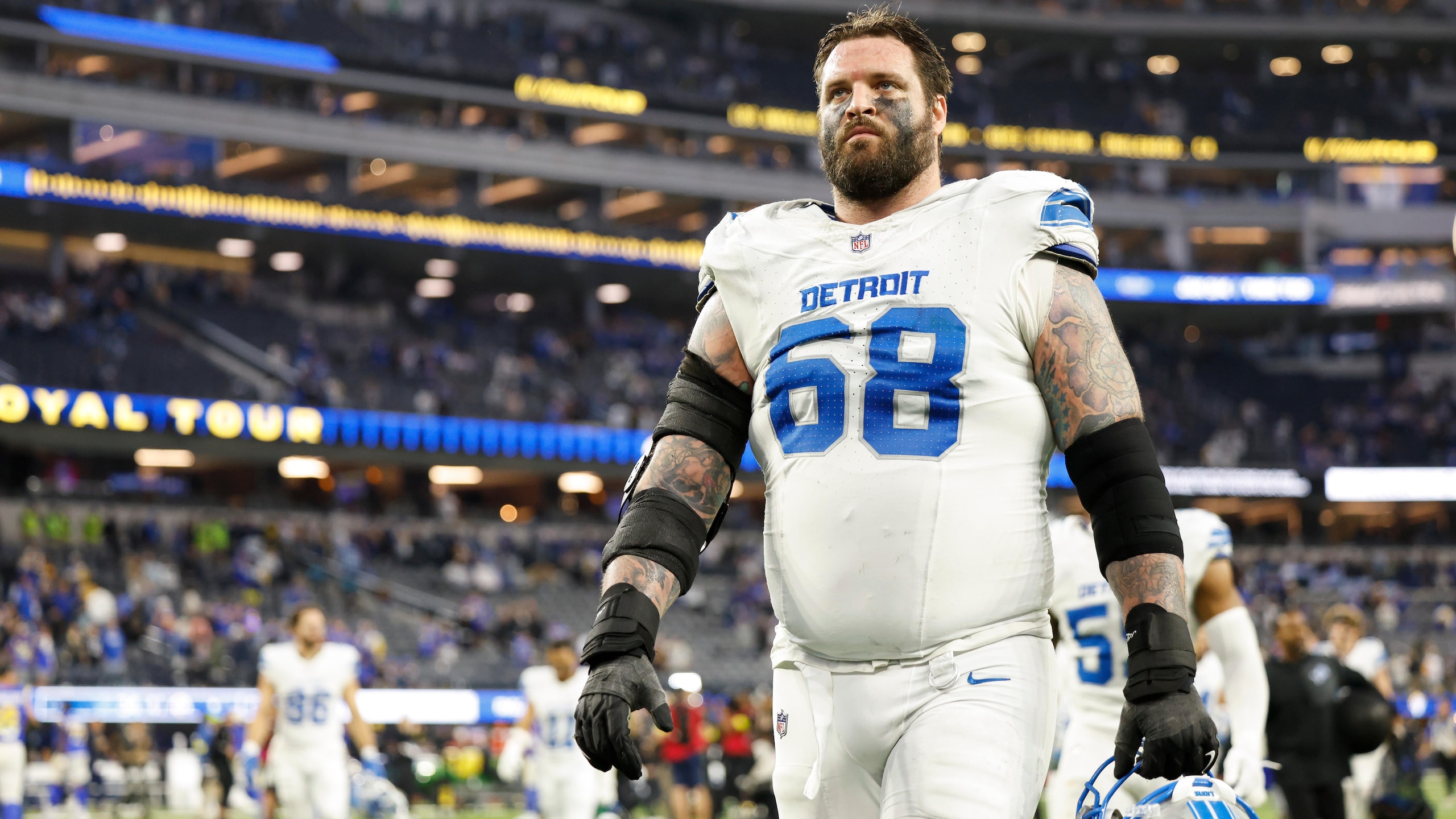 Lions Decker Football