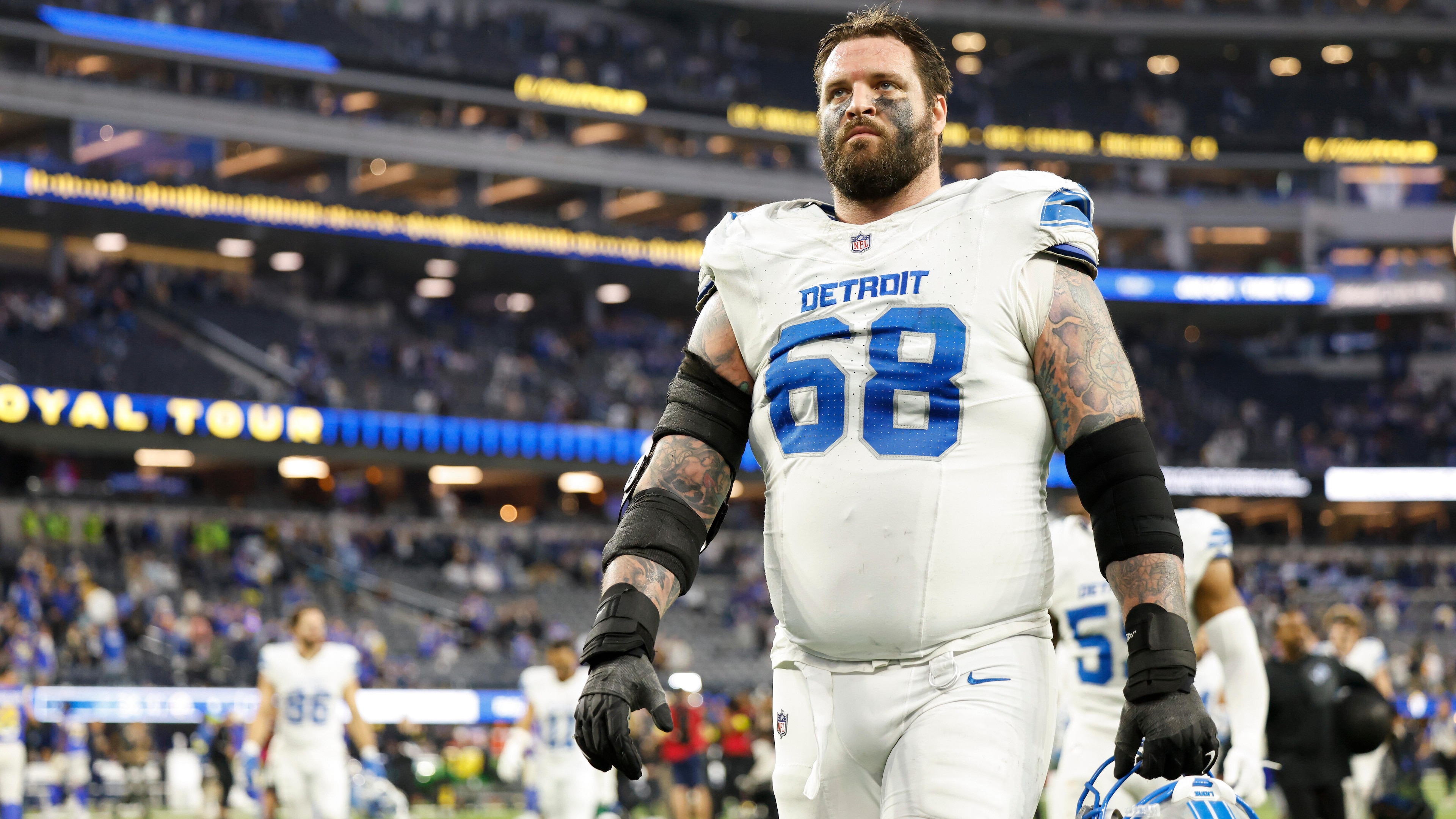 Lions Decker Football