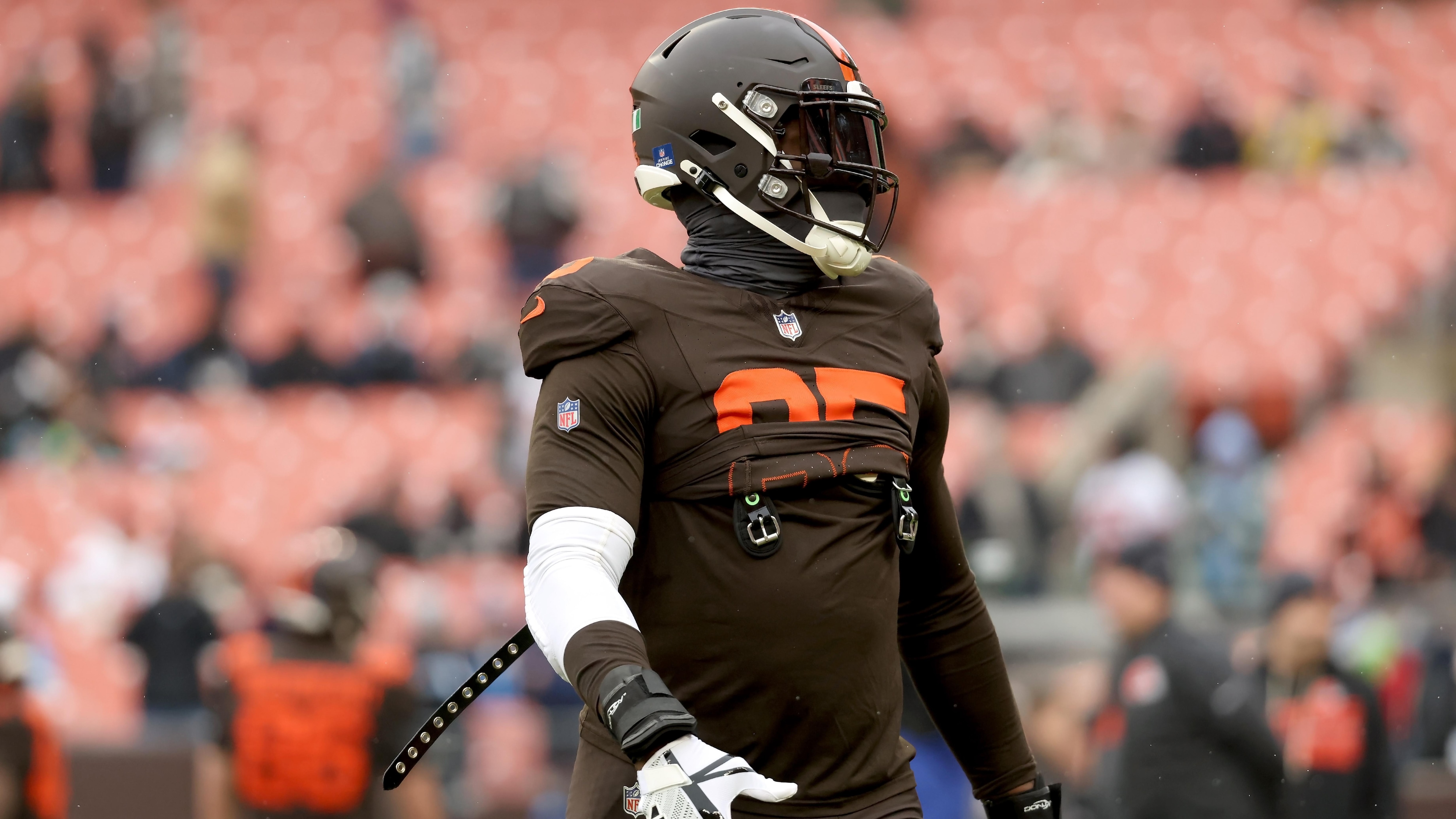 Titans Browns Football