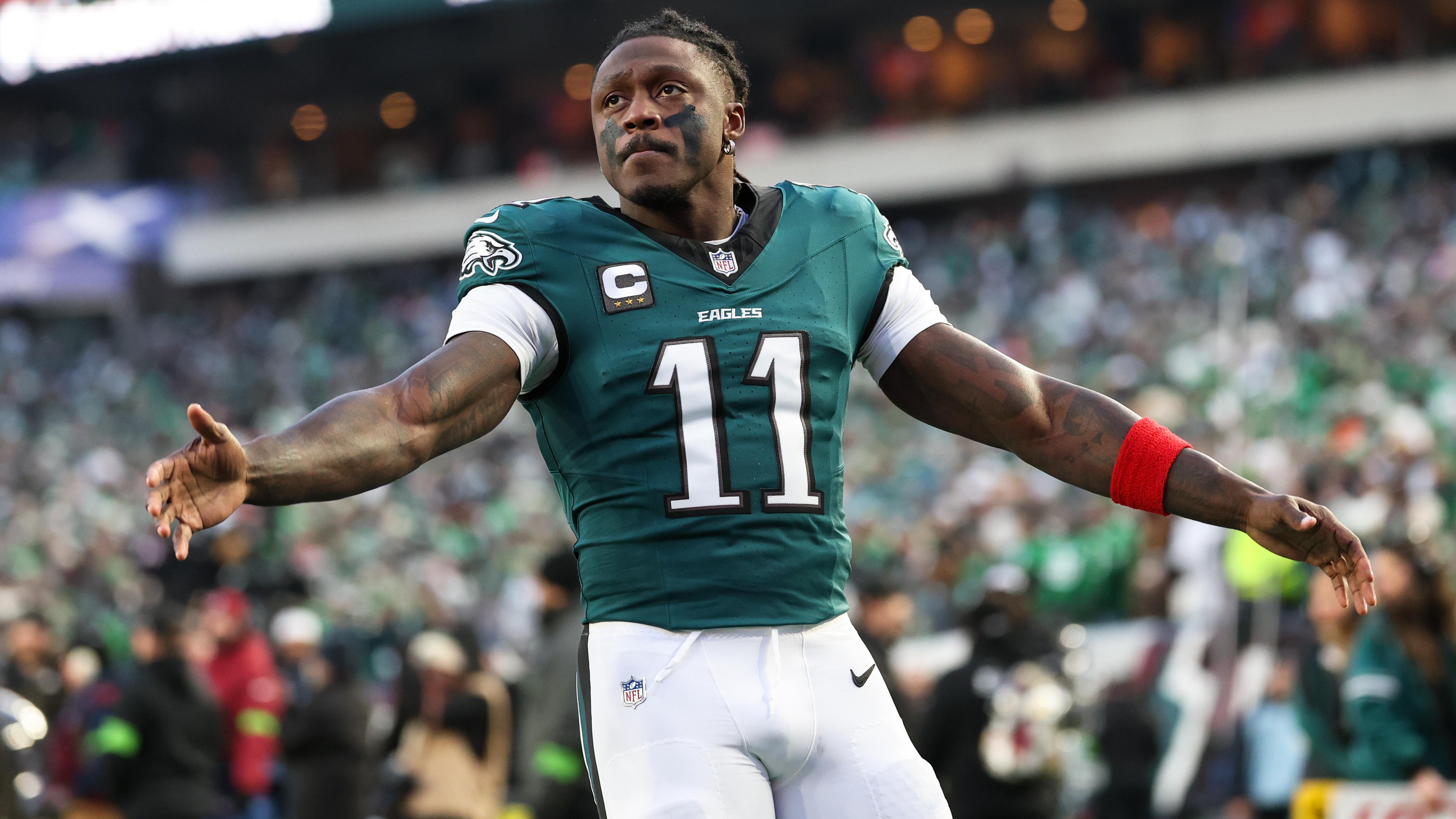 Baker Mayfield Says Eagles' Travel Plans Won't Help Adjustment to Tampa ...