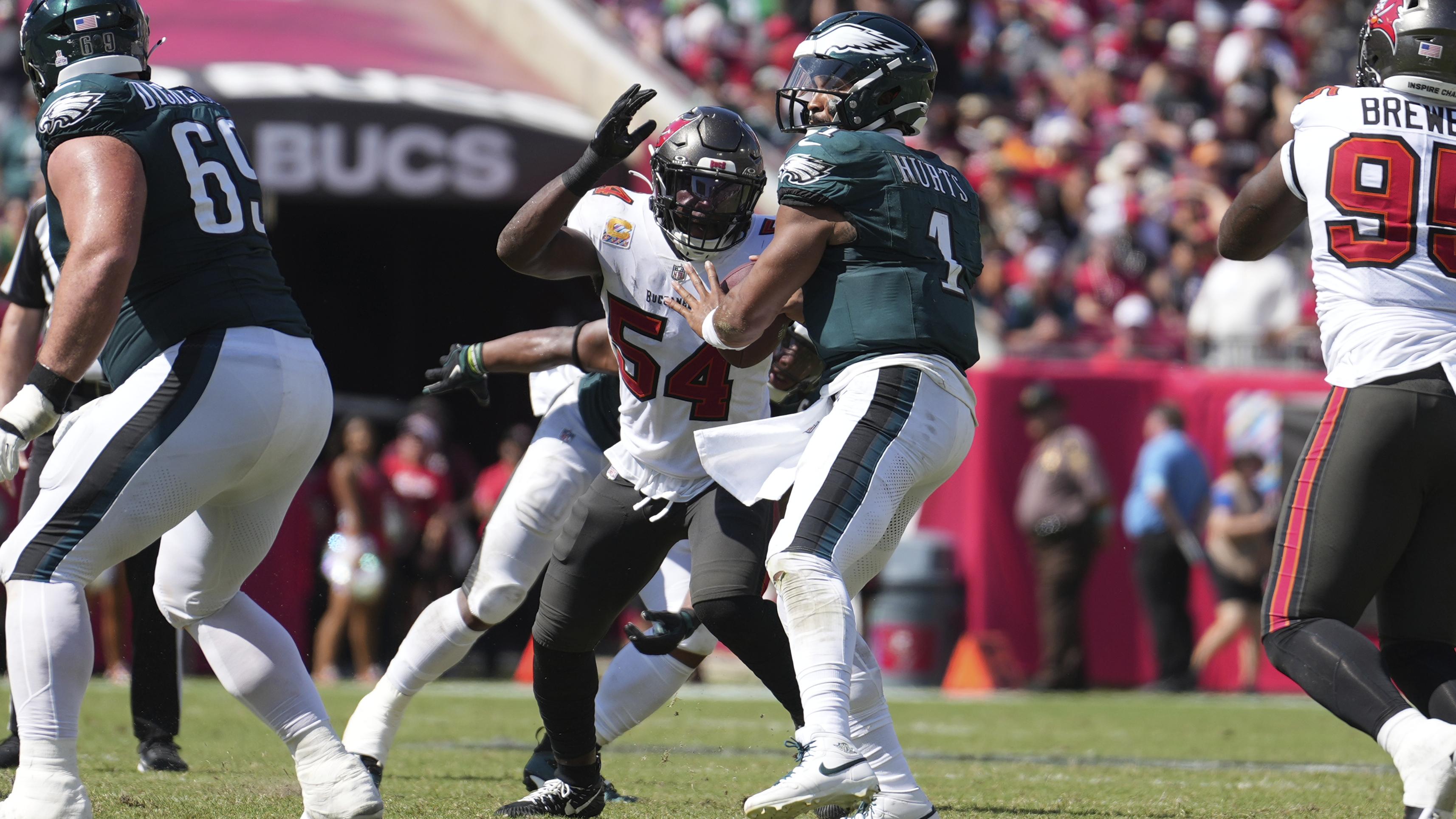 Eagles' Jalen Hurts Shaded by Bucs Legend Lavonte David in Video, 'Never a Guy We Worried About'