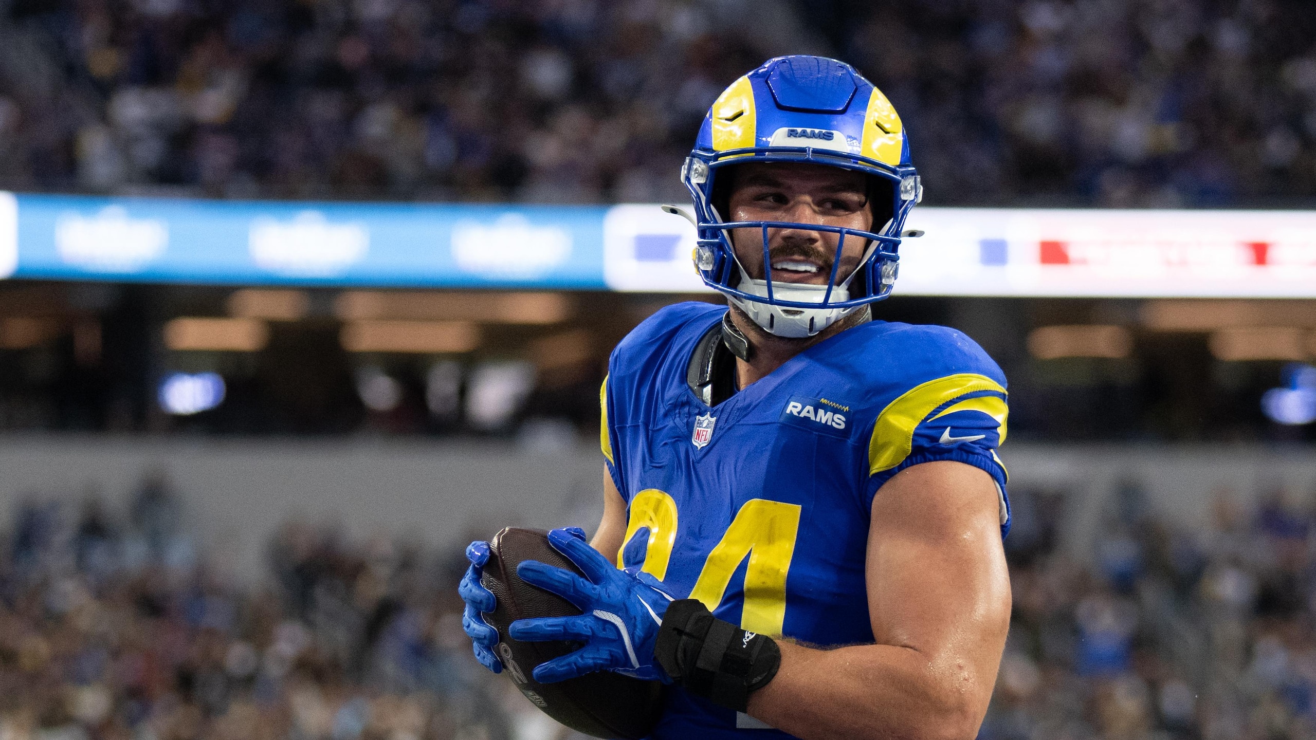 Cardinals Rams Football