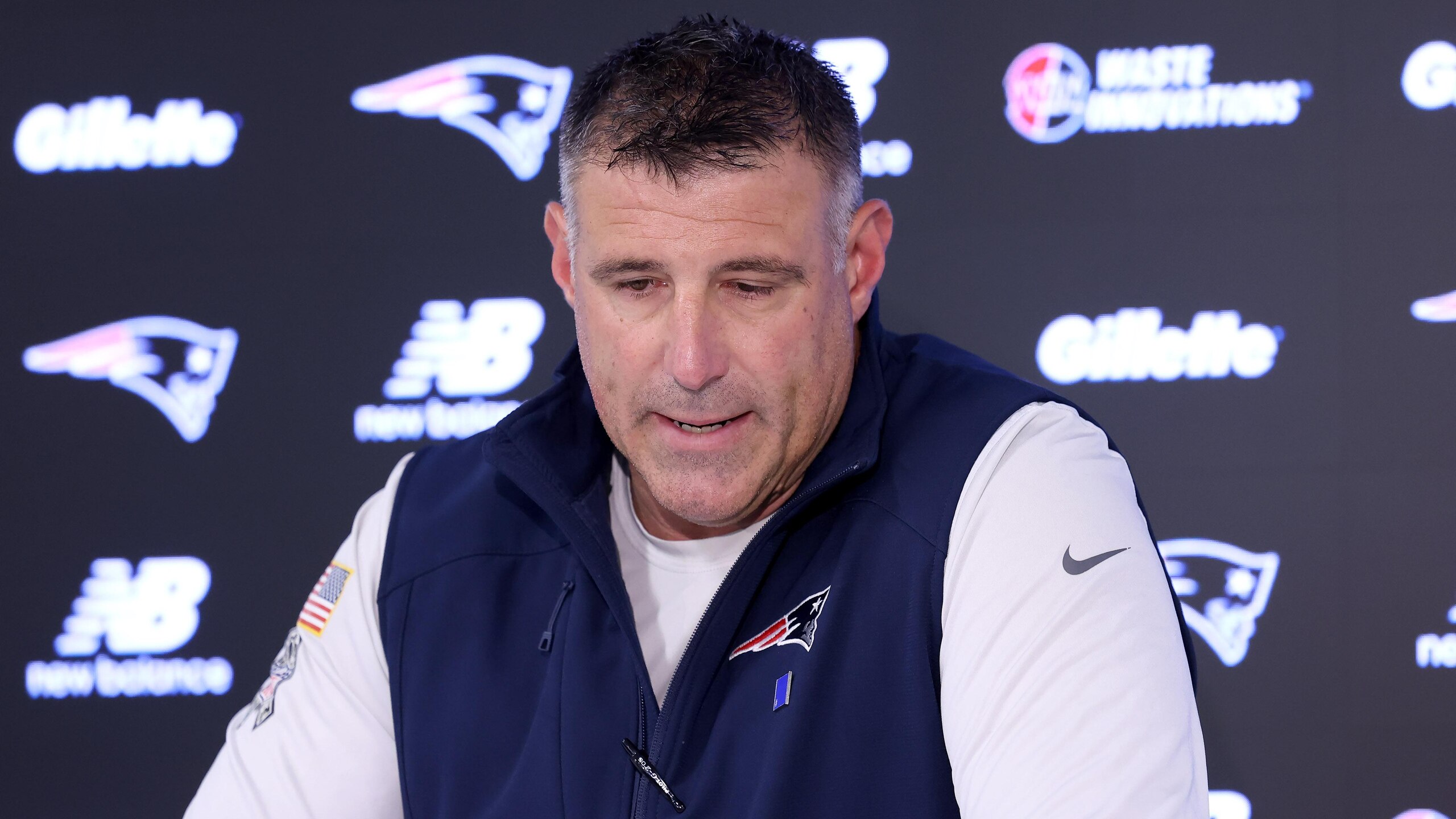 Patriots Vrabel Football
