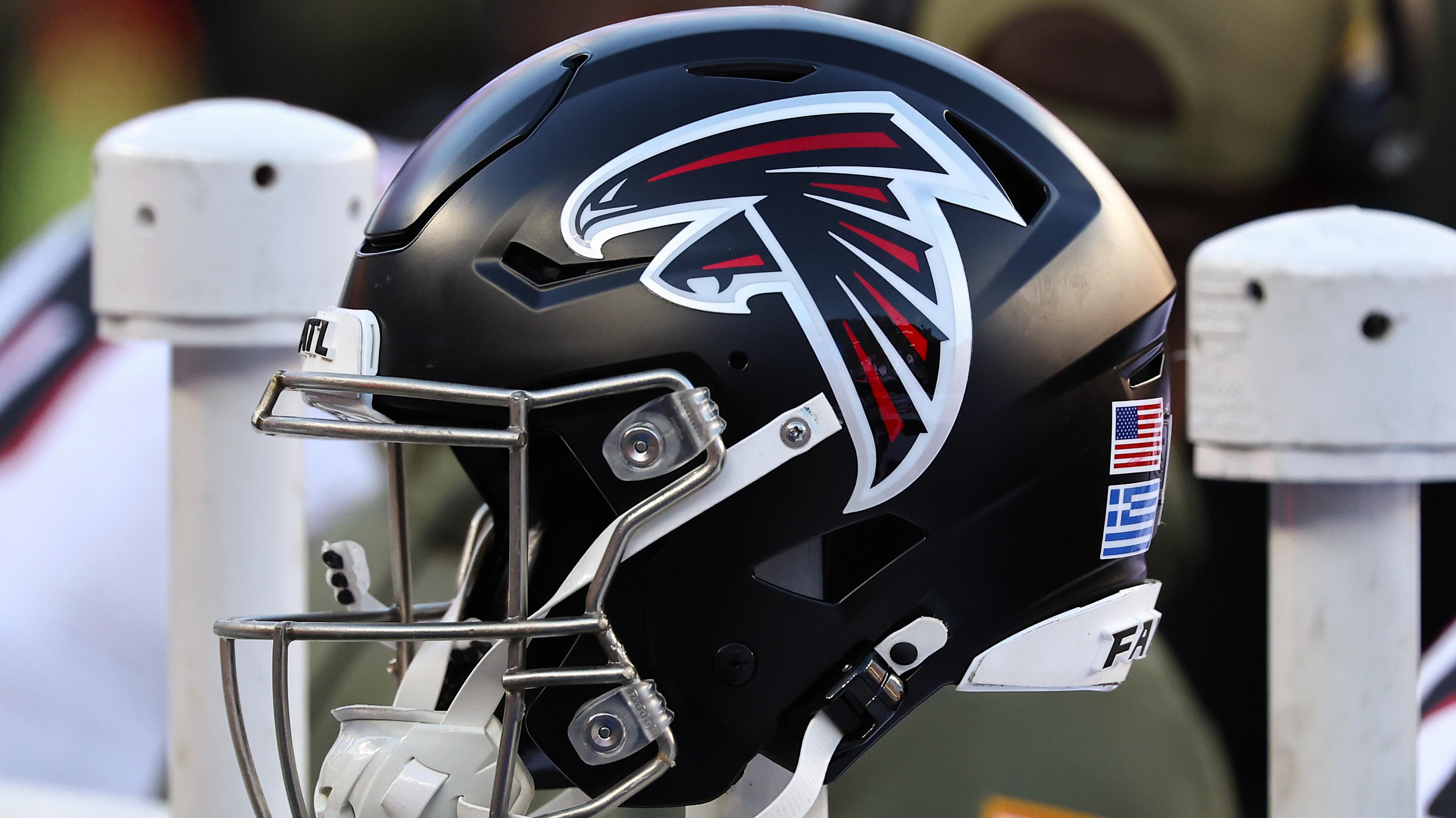 Falcons Patriots Football