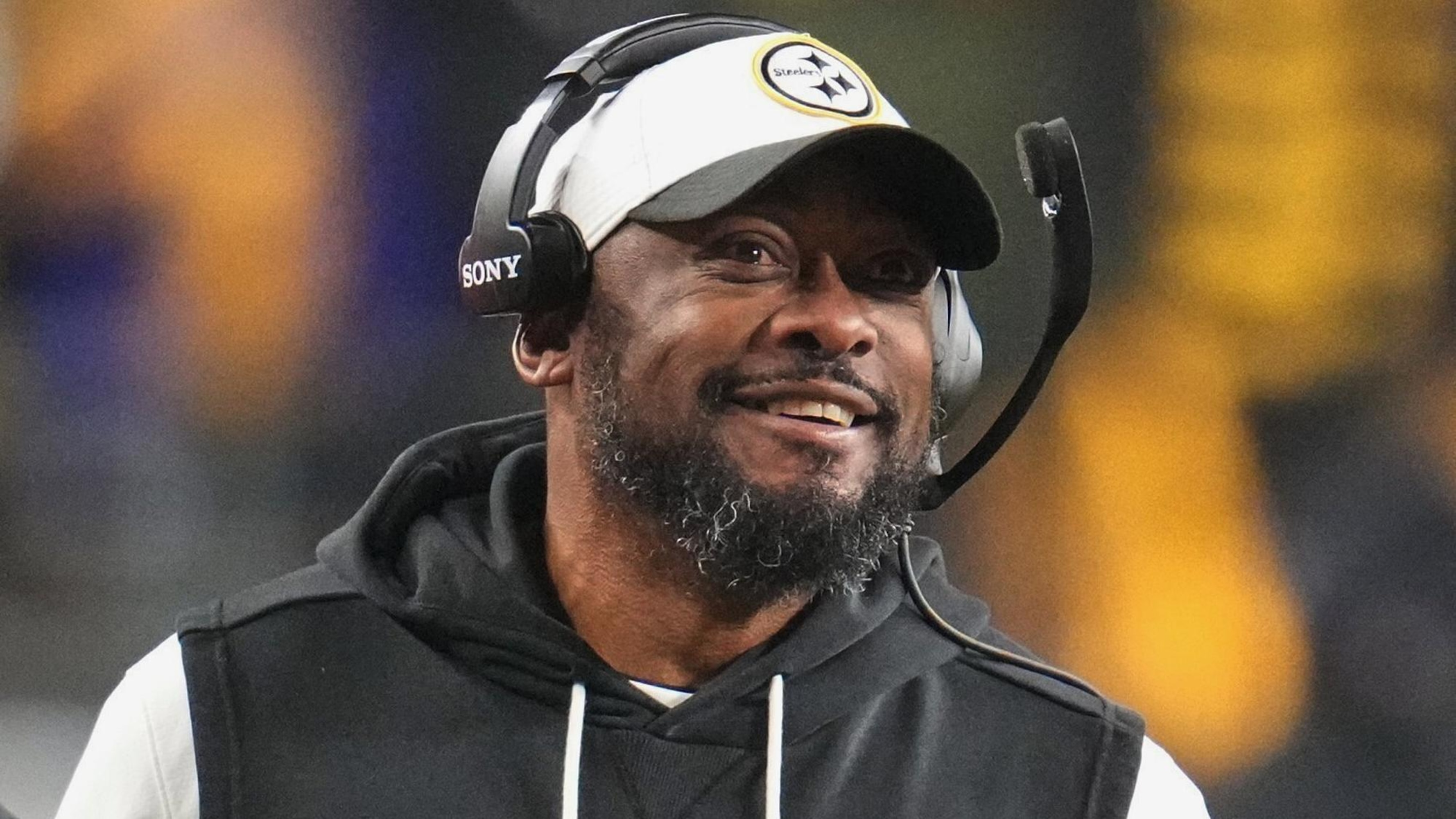 Mike Tomlin Discusses Steelers Exit, Aaron Rodgers' NFL Future in New Video After NBC Contract